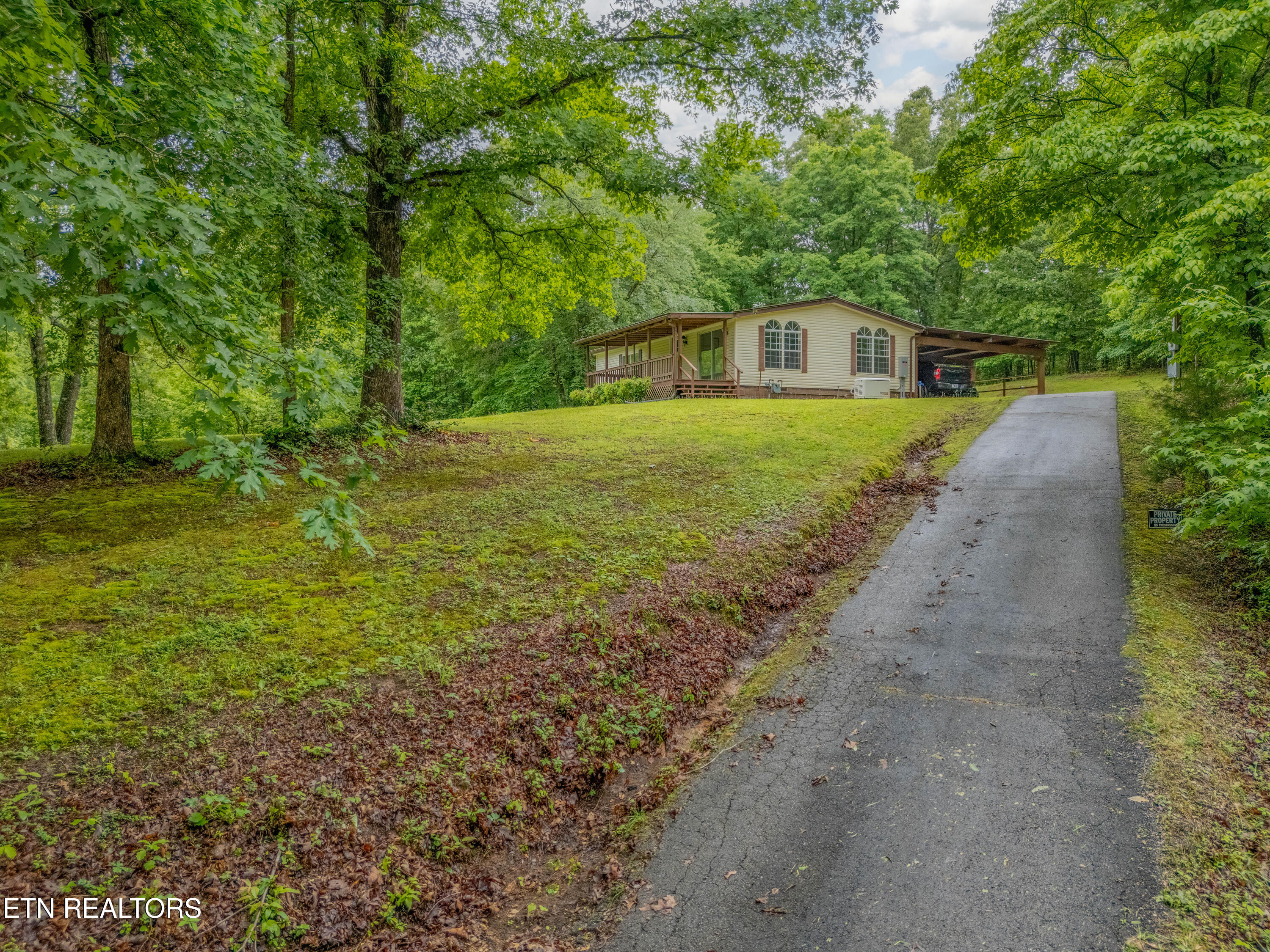 339 Bowers Road Harriman TN 37748