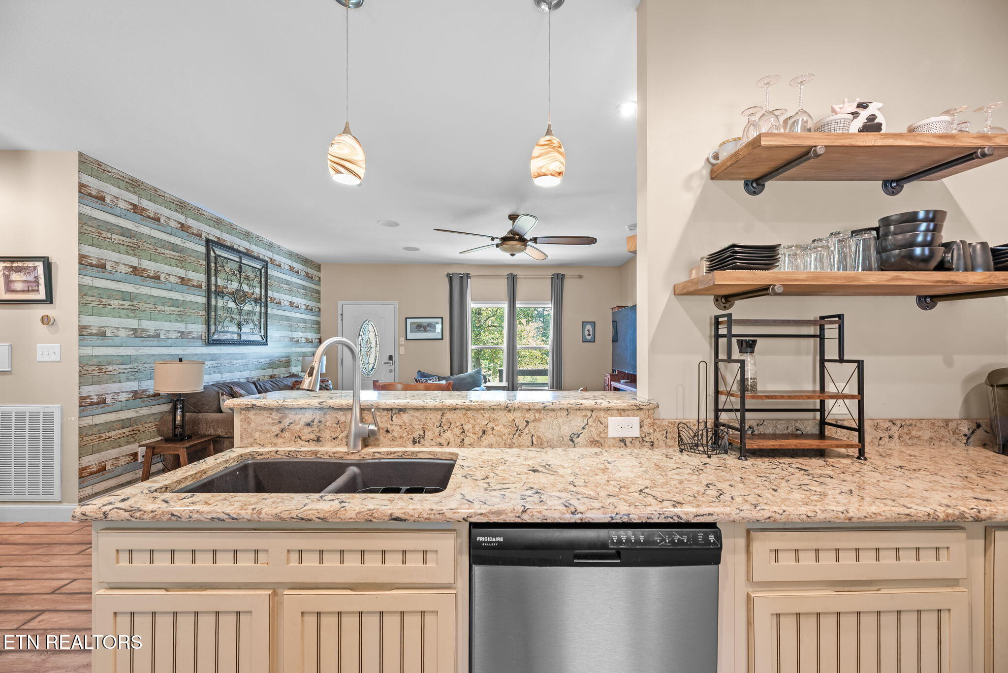 135 Lake Overlook Kingston TN 37763