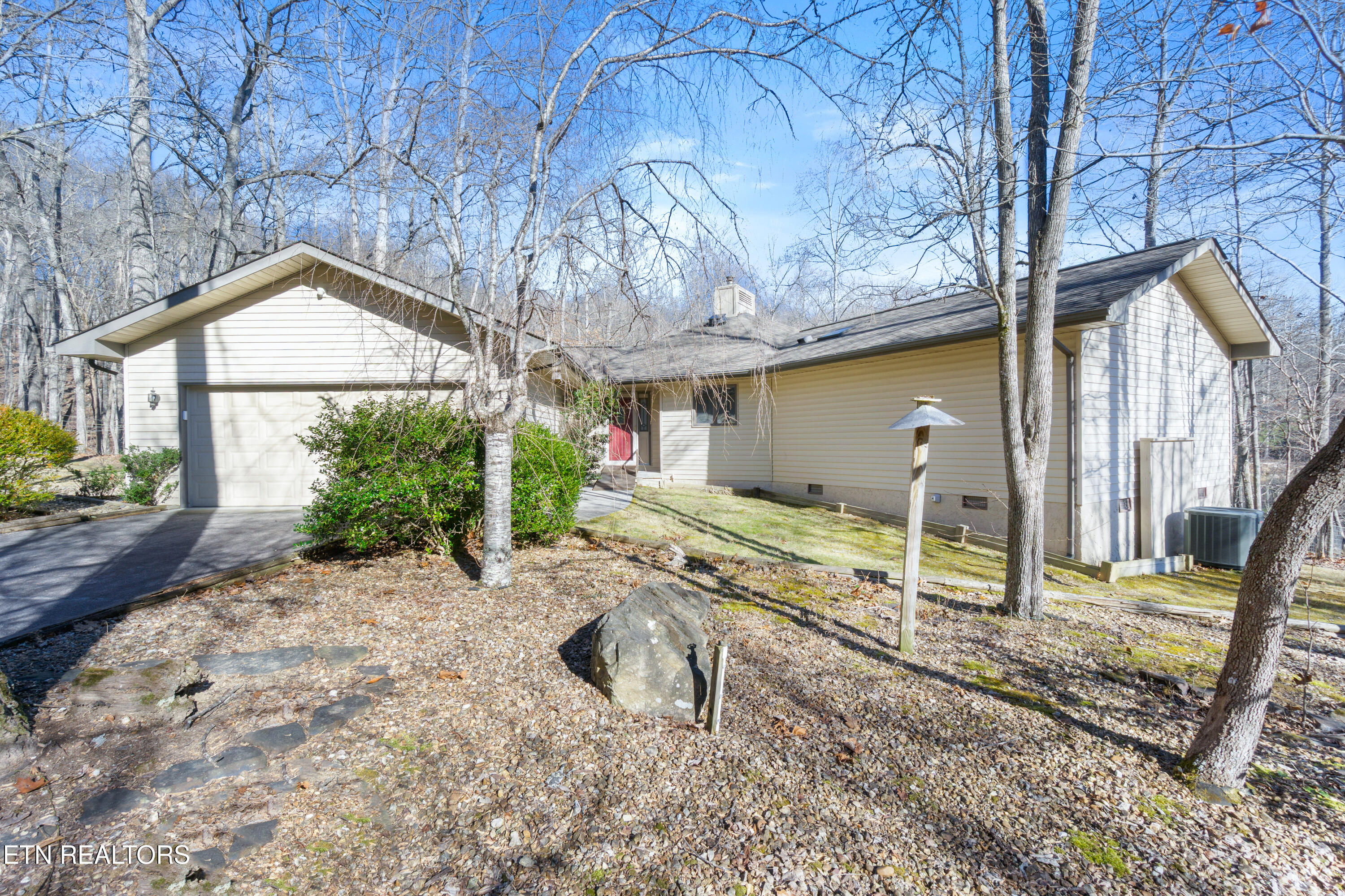 11 Londell Court Crossville TN 38558