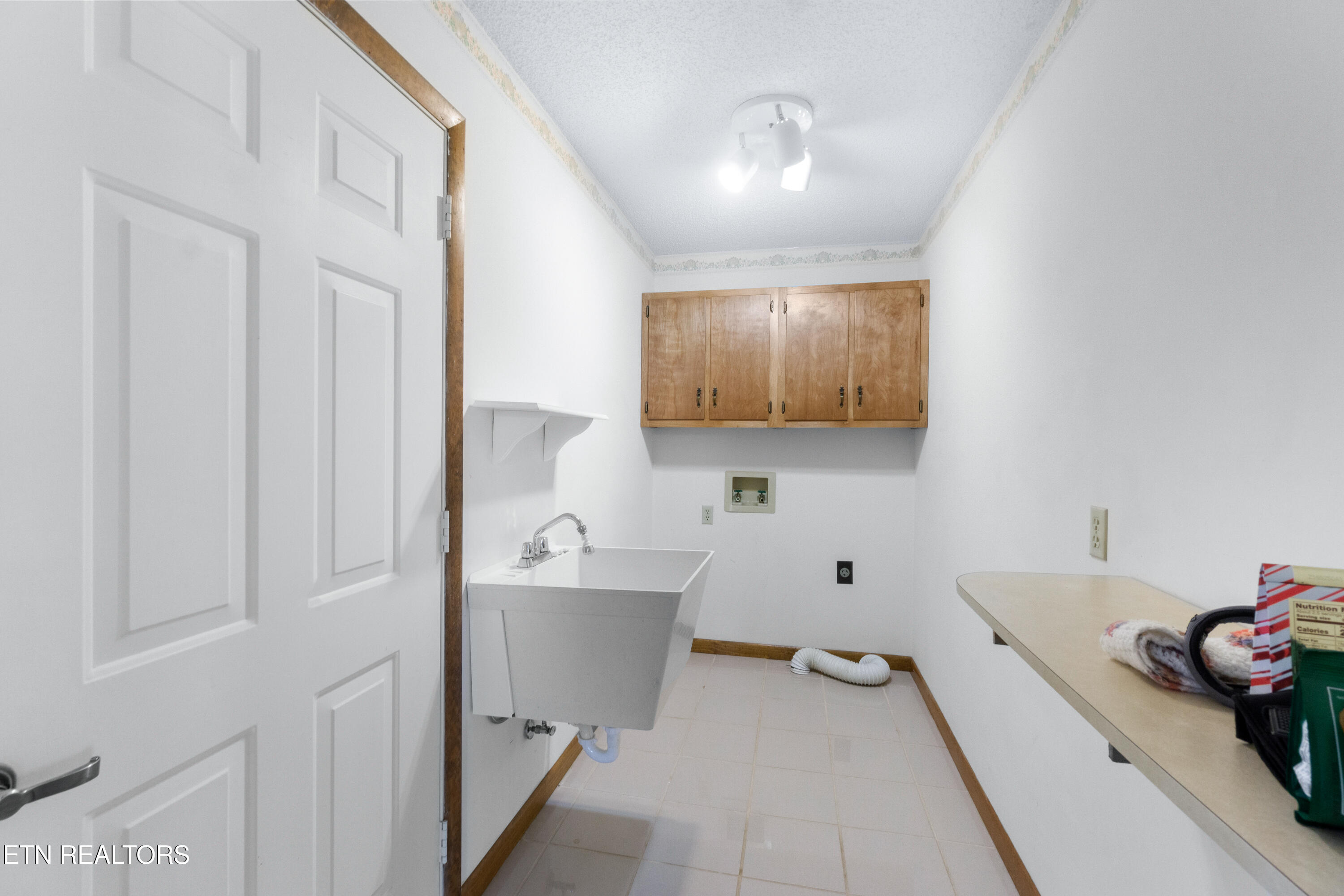 11 Londell Court Crossville TN 38558