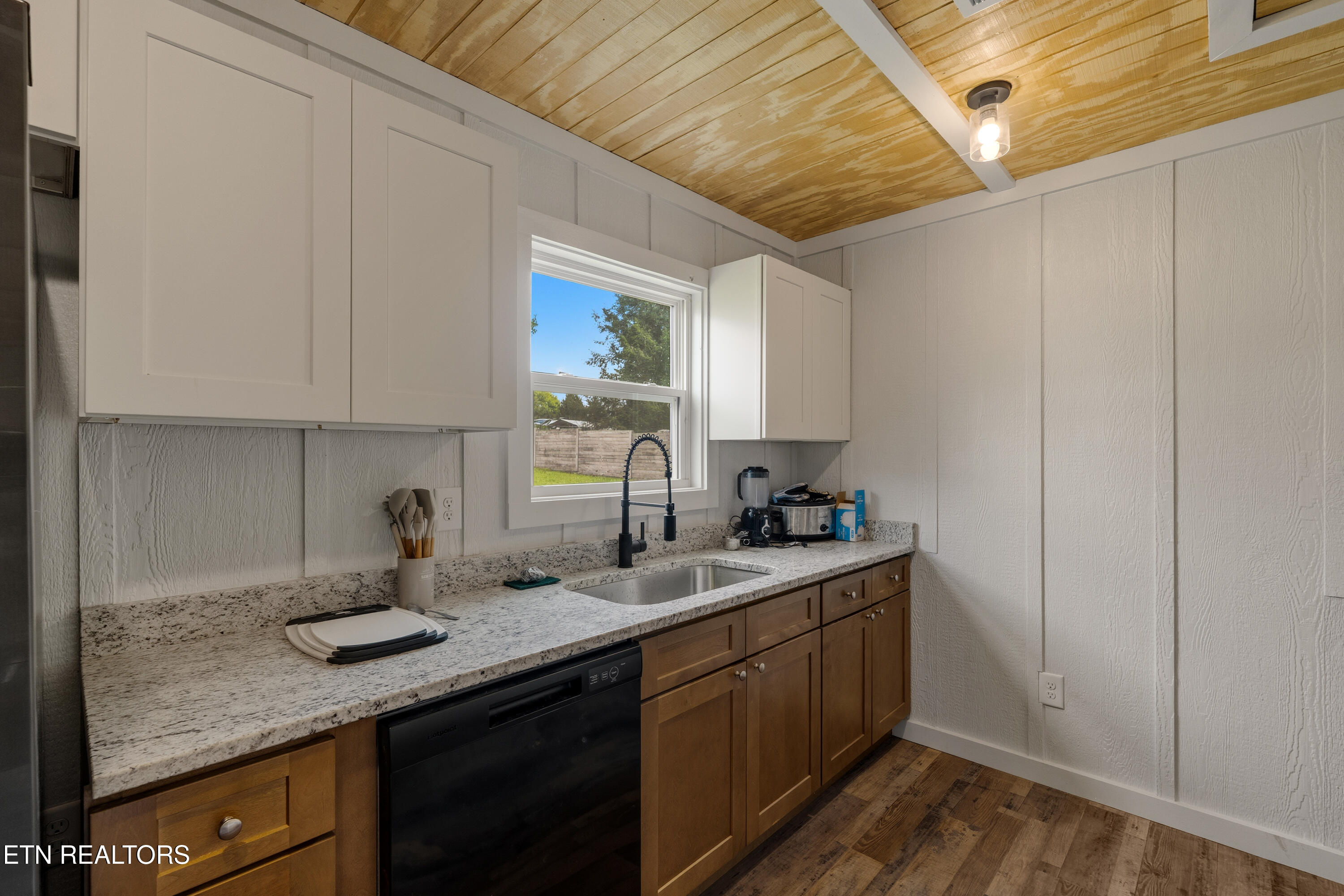 225 Burnett Station Road Seymour TN 37865