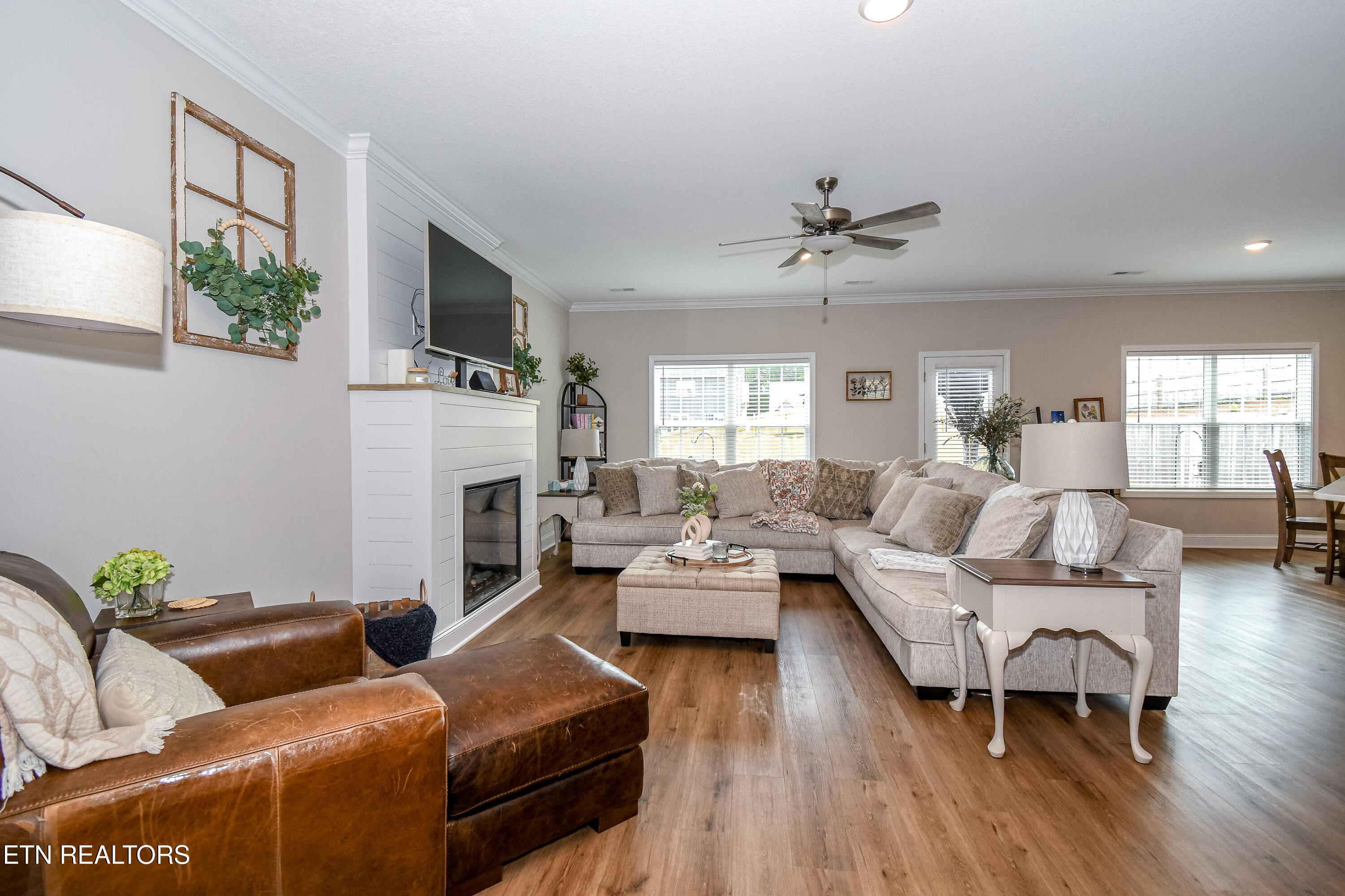 7707 Honey Oaks Road Corryton TN 37721