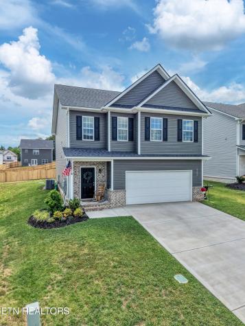 7707 Honey Oaks Road Corryton TN 37721