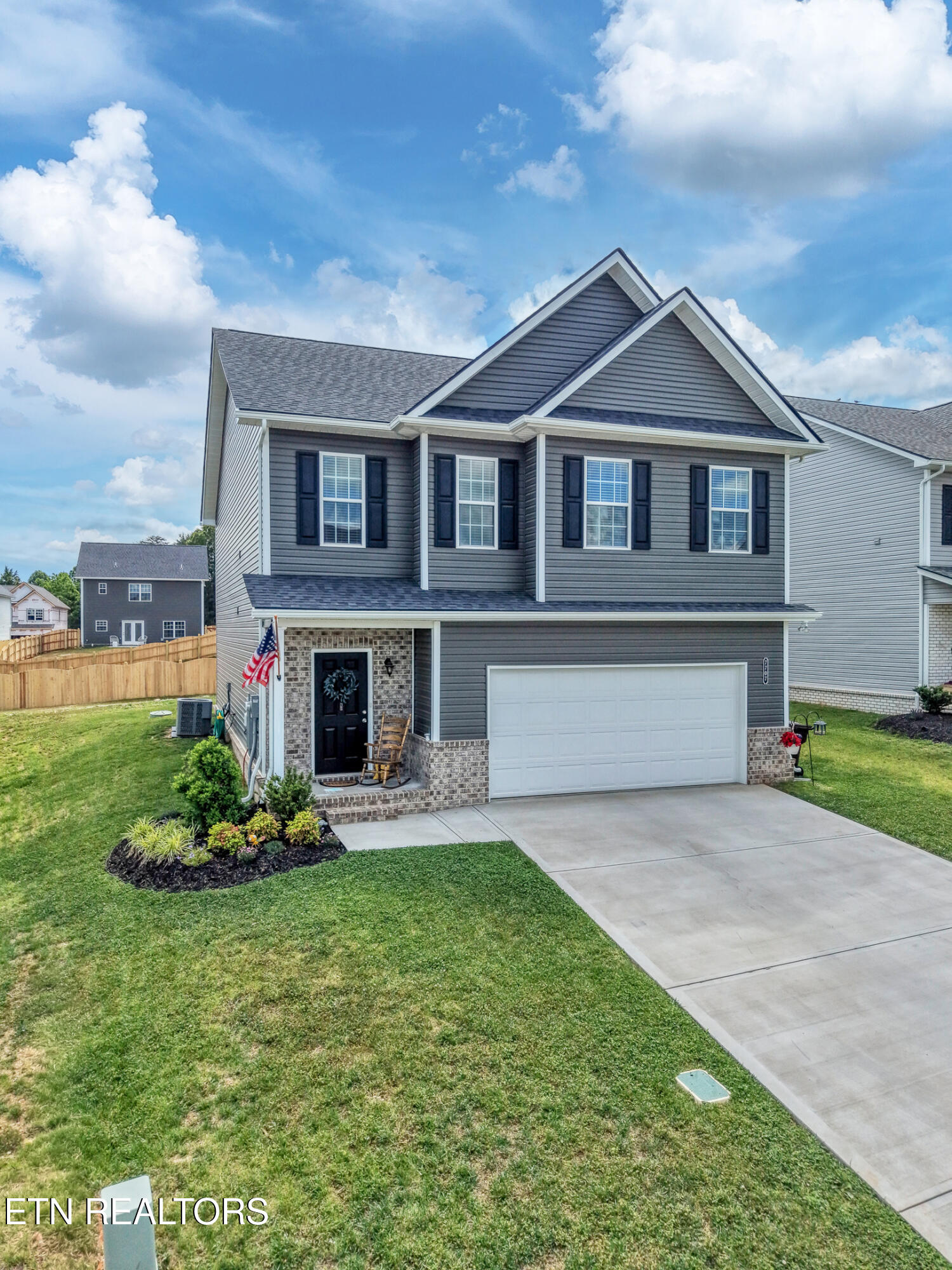 7707 Honey Oaks Road Corryton TN 37721