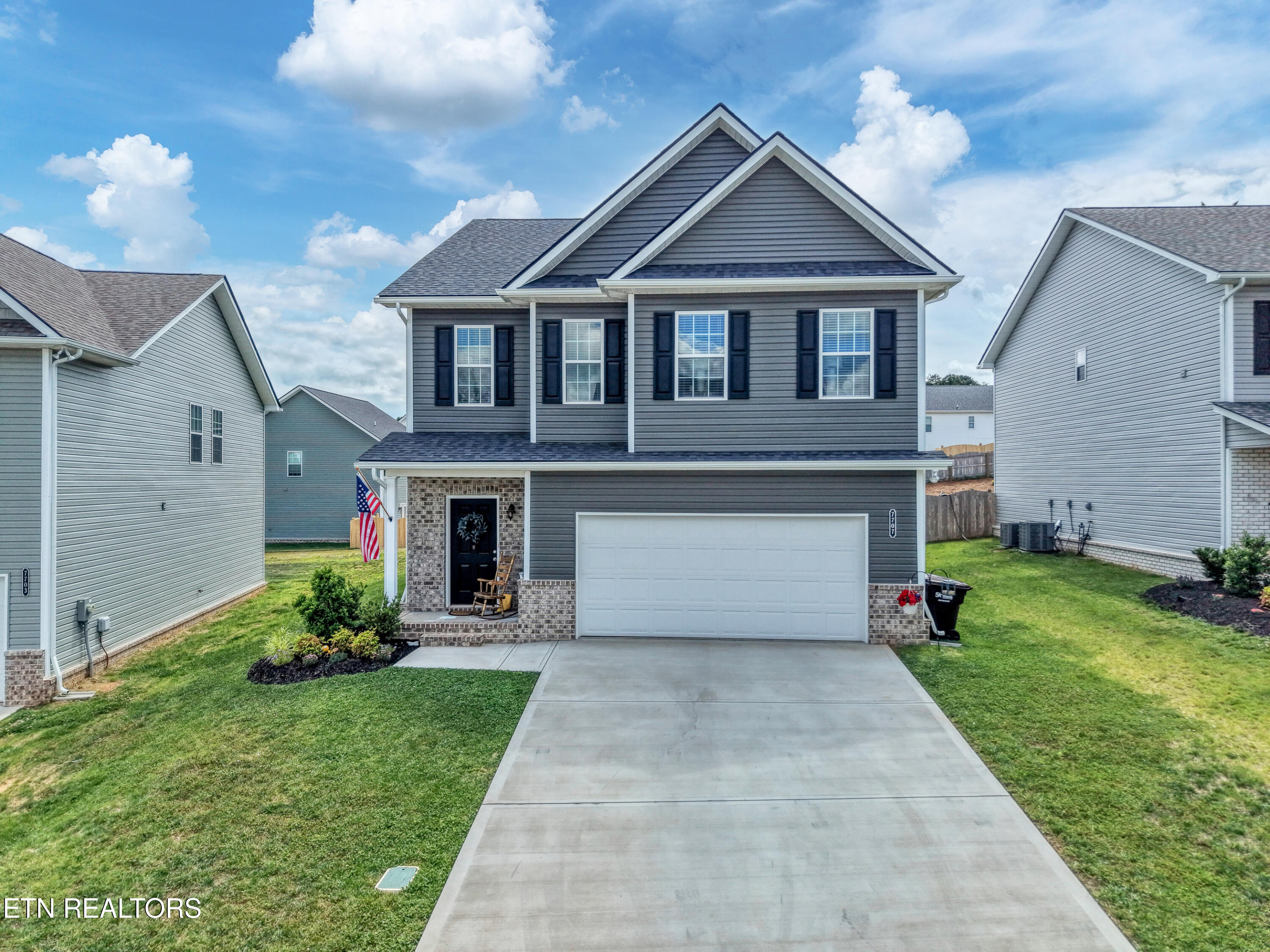 7707 Honey Oaks Road Corryton TN 37721