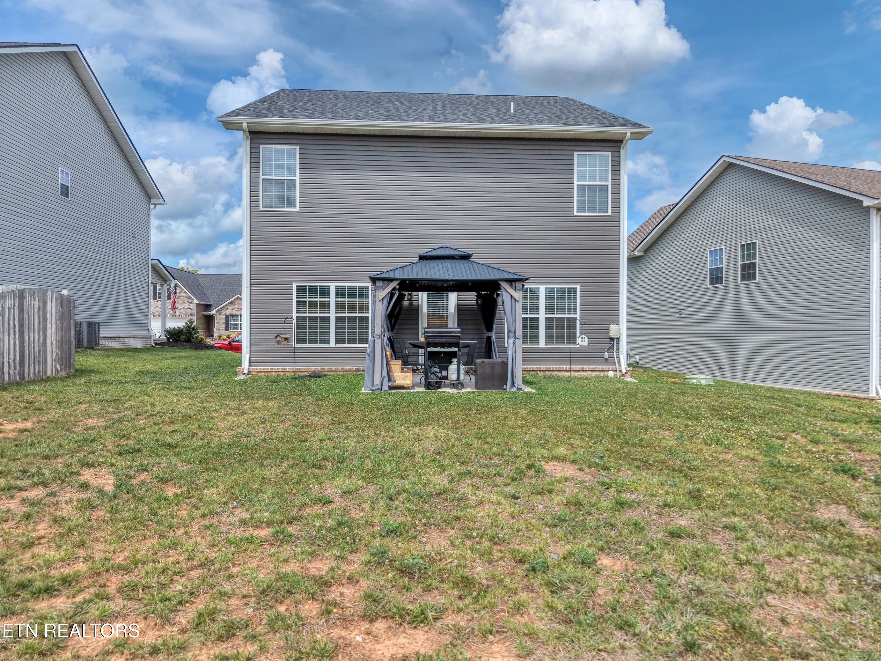7707 Honey Oaks Road Corryton TN 37721