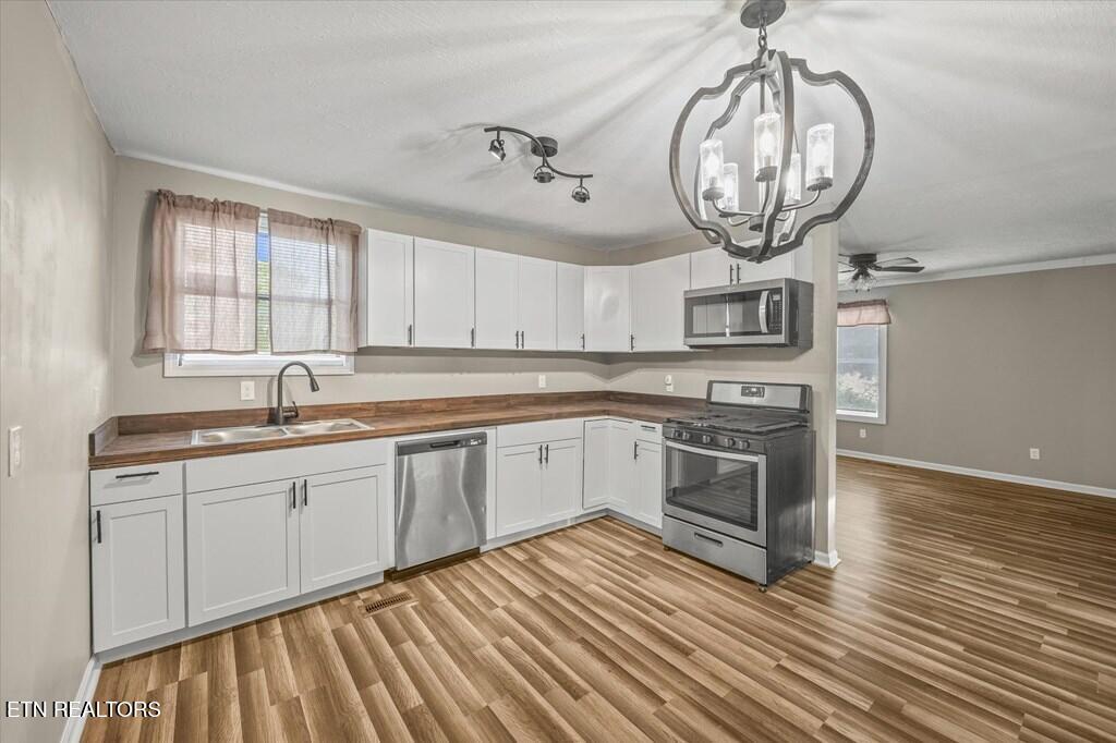 518 Flatt Spur Road Jamestown TN 38556