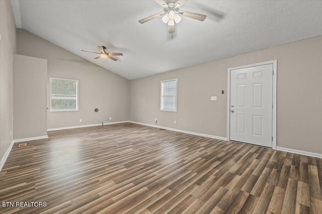 518 Flatt Spur Road Jamestown TN 38556