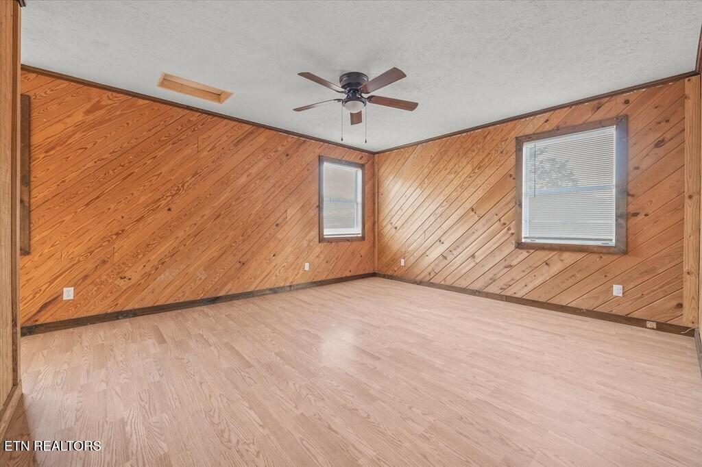 518 Flatt Spur Road Jamestown TN 38556