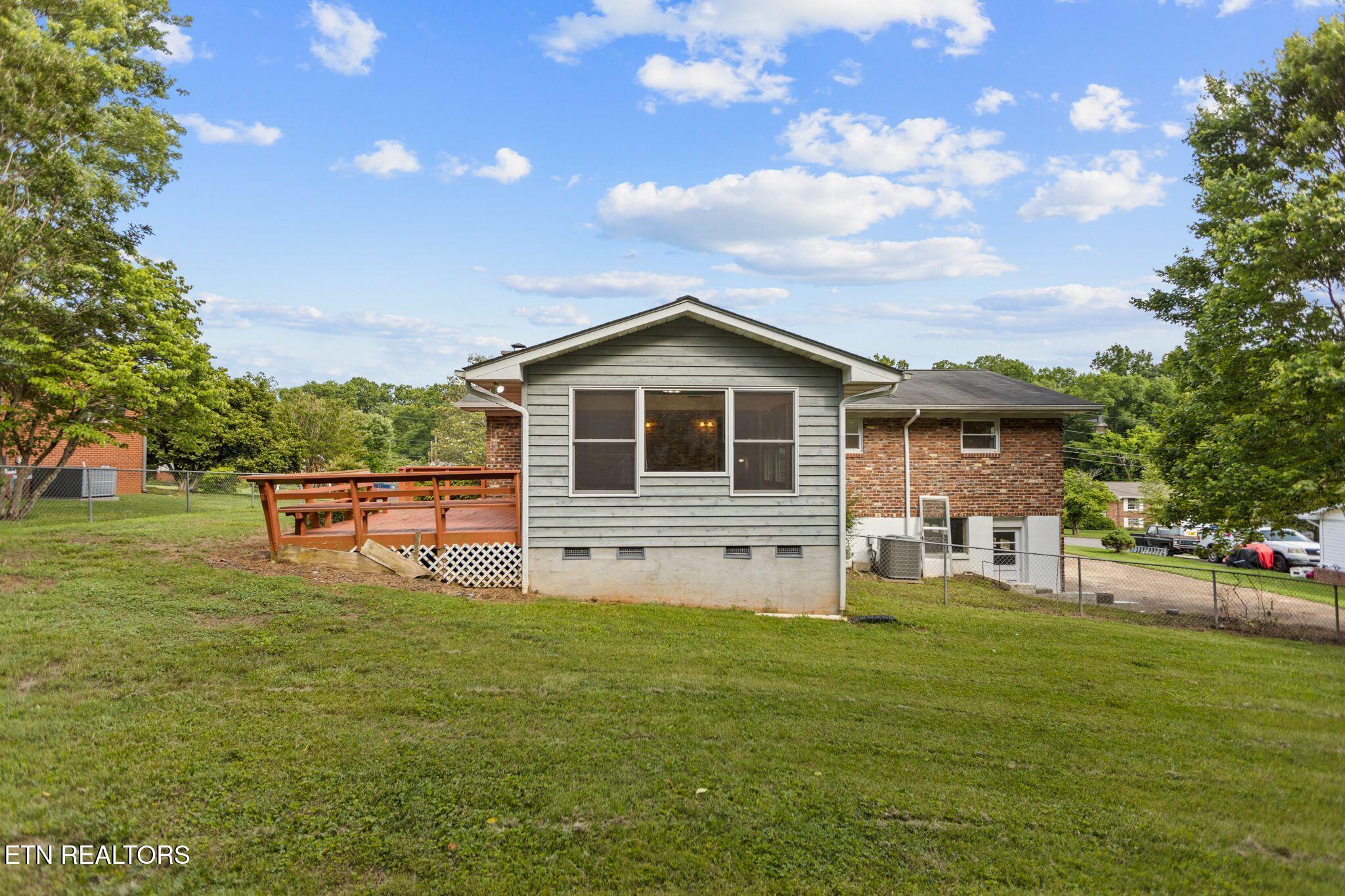 1025 Lancewood Drive Knoxville TN 37920