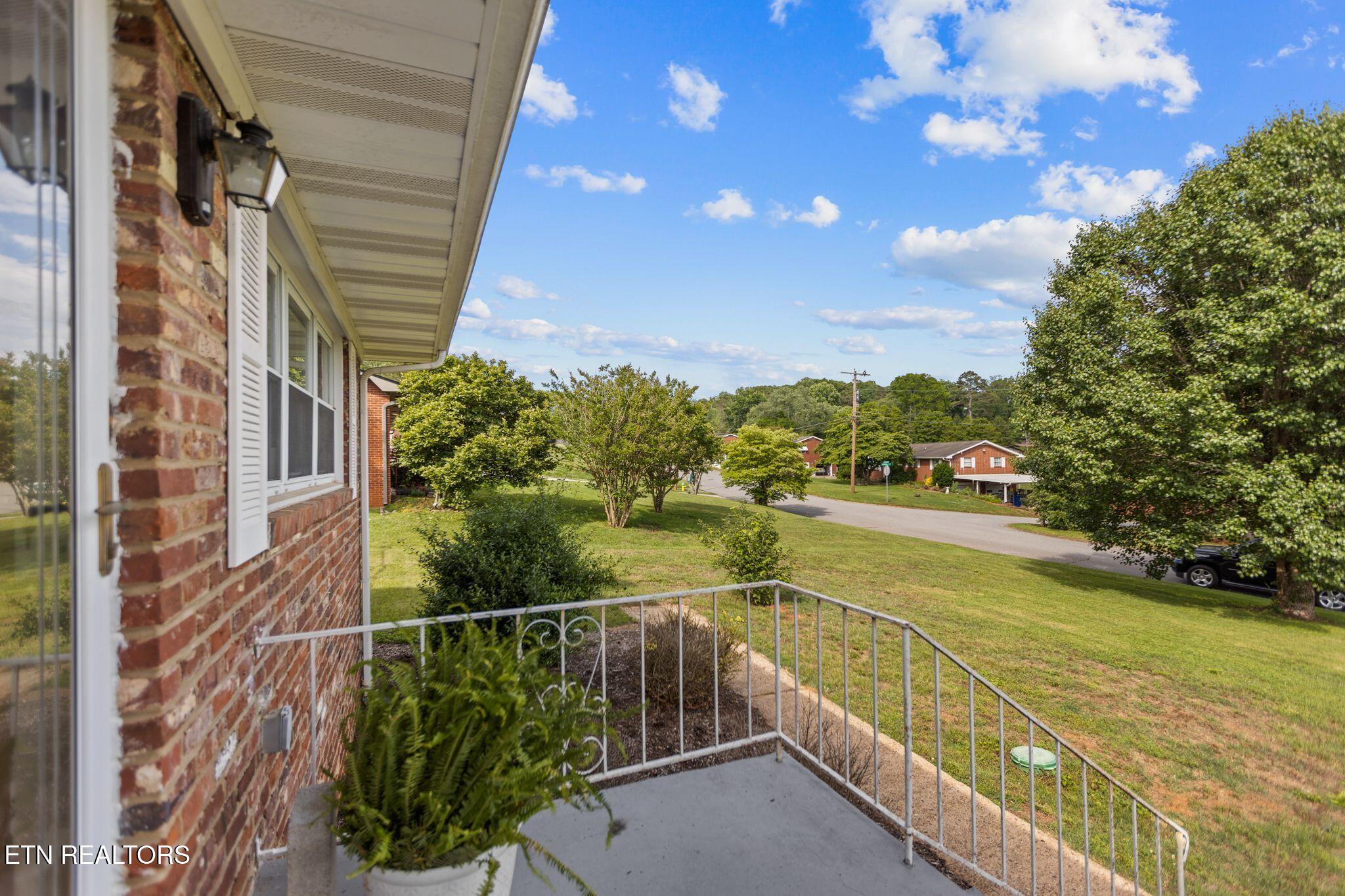 1025 Lancewood Drive Knoxville TN 37920