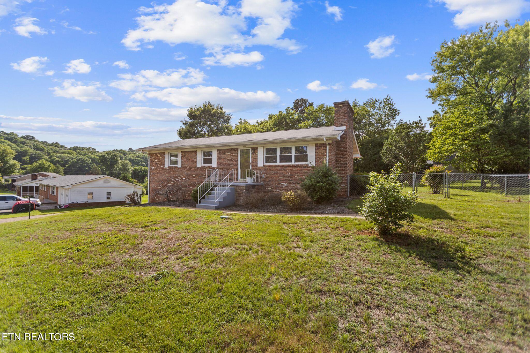 1025 Lancewood Drive Knoxville TN 37920