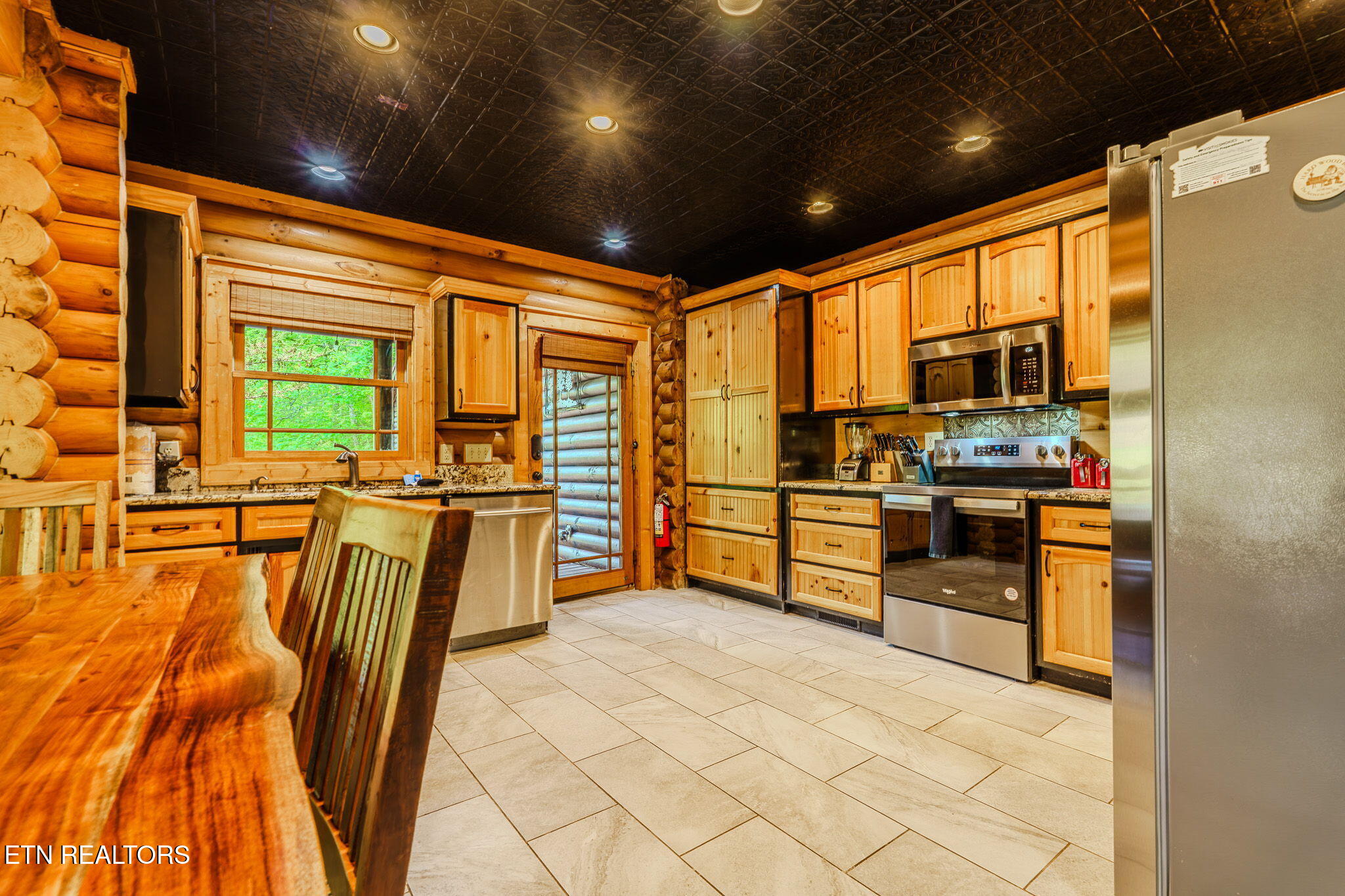 2609 Cedar Falls Way Sevierville TN 37862