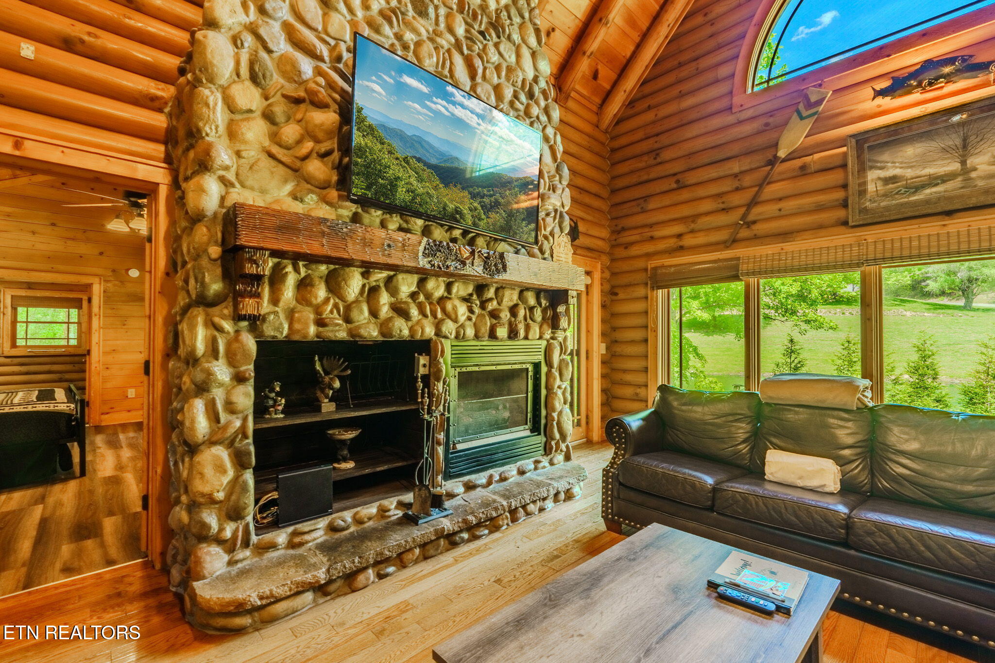2609 Cedar Falls Way Sevierville TN 37862