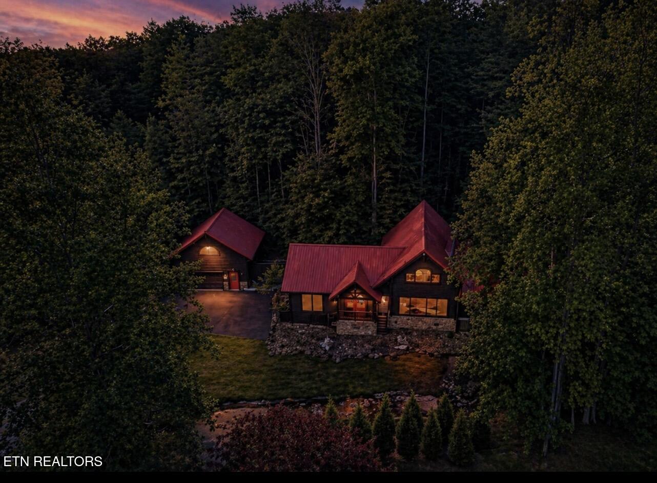 2609 Cedar Falls Way Sevierville TN 37862