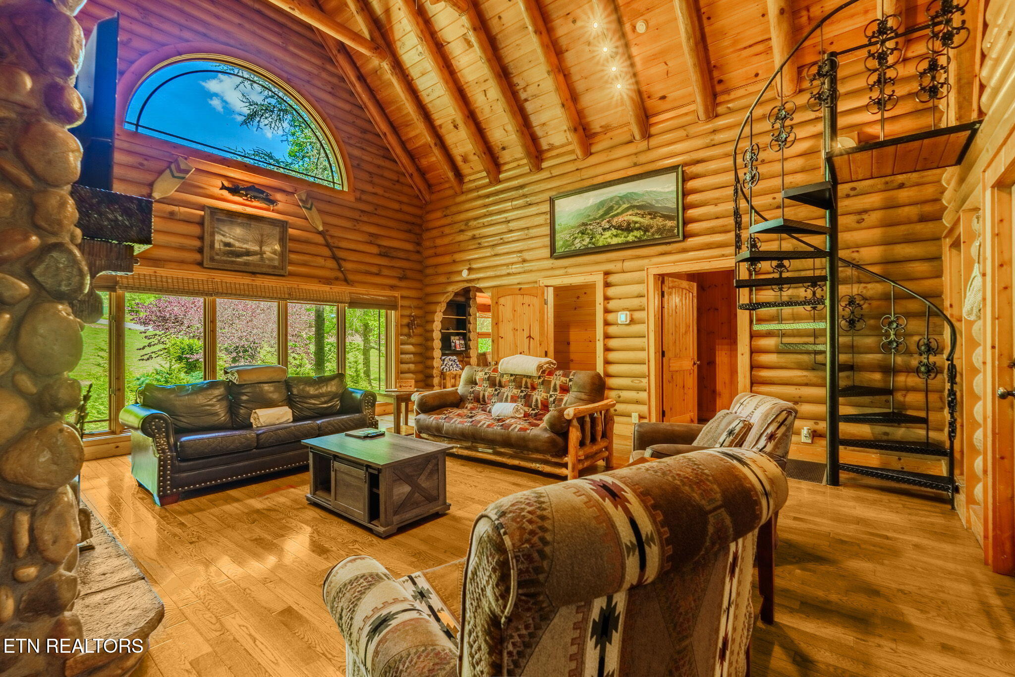 2609 Cedar Falls Way Sevierville TN 37862