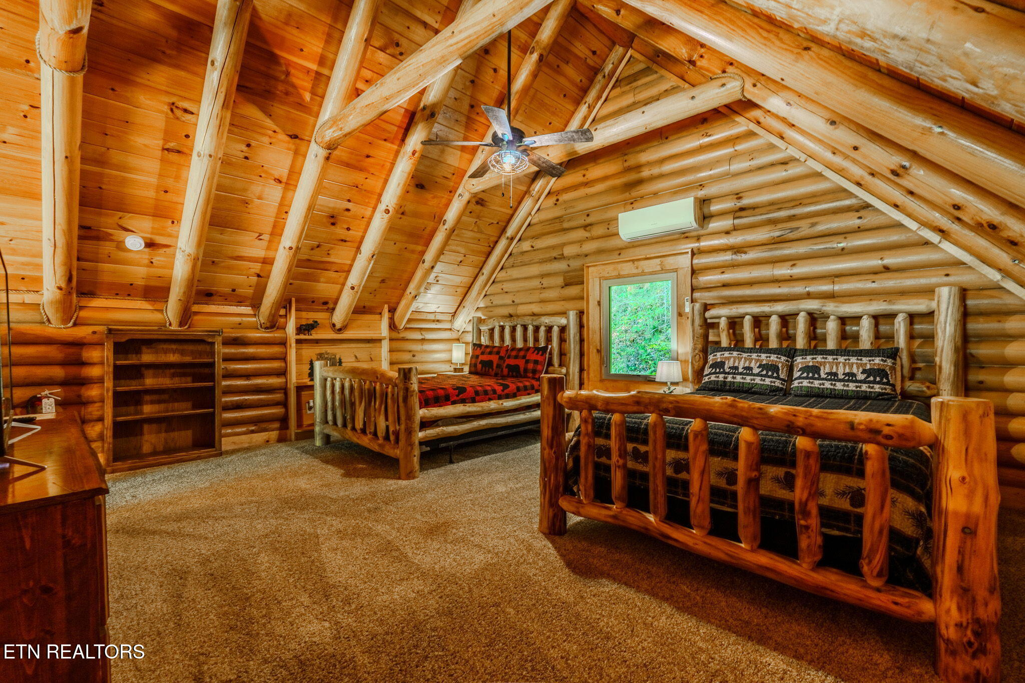 2609 Cedar Falls Way Sevierville TN 37862