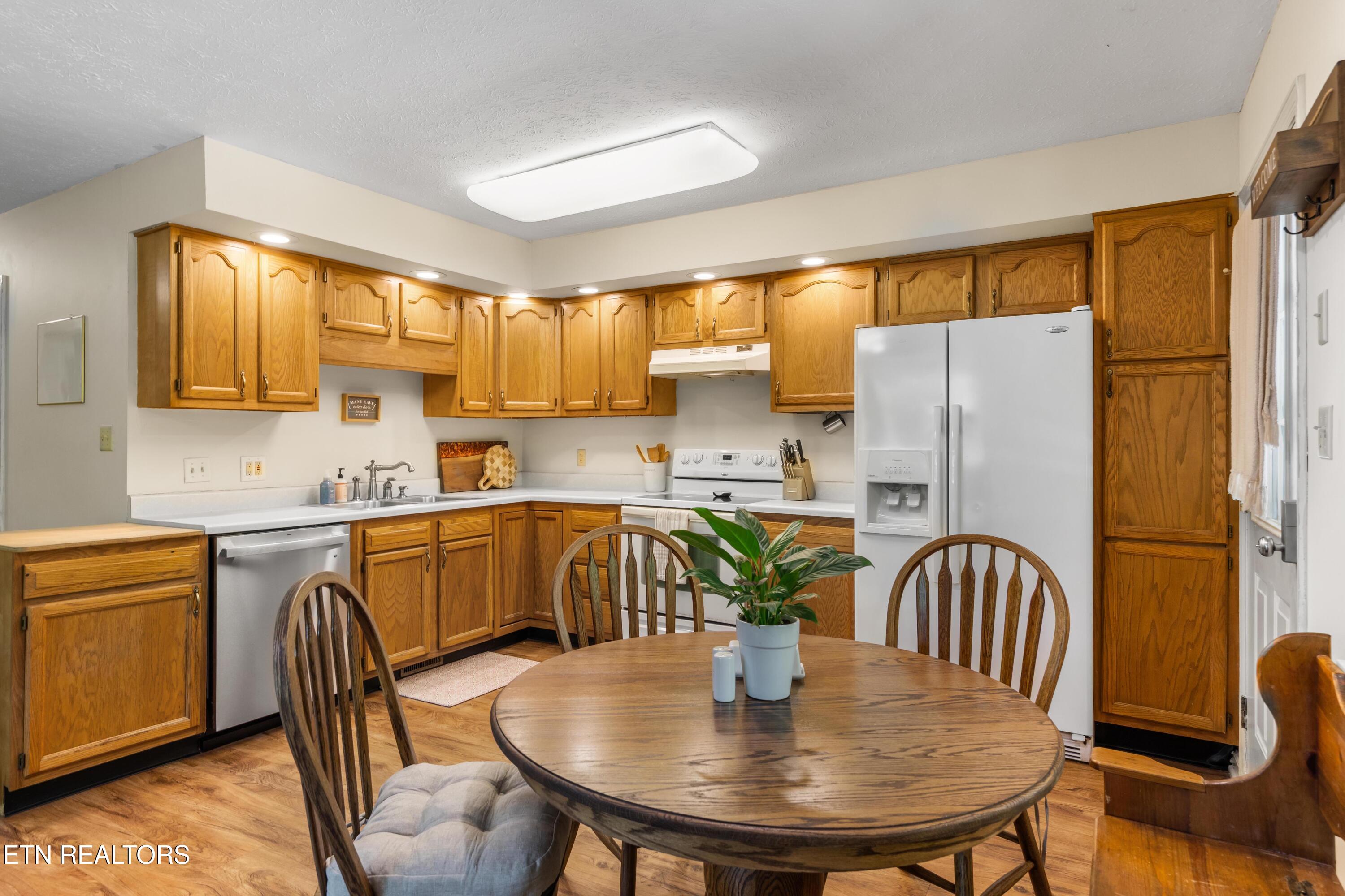 3714 Roberts Road Corryton TN 37721