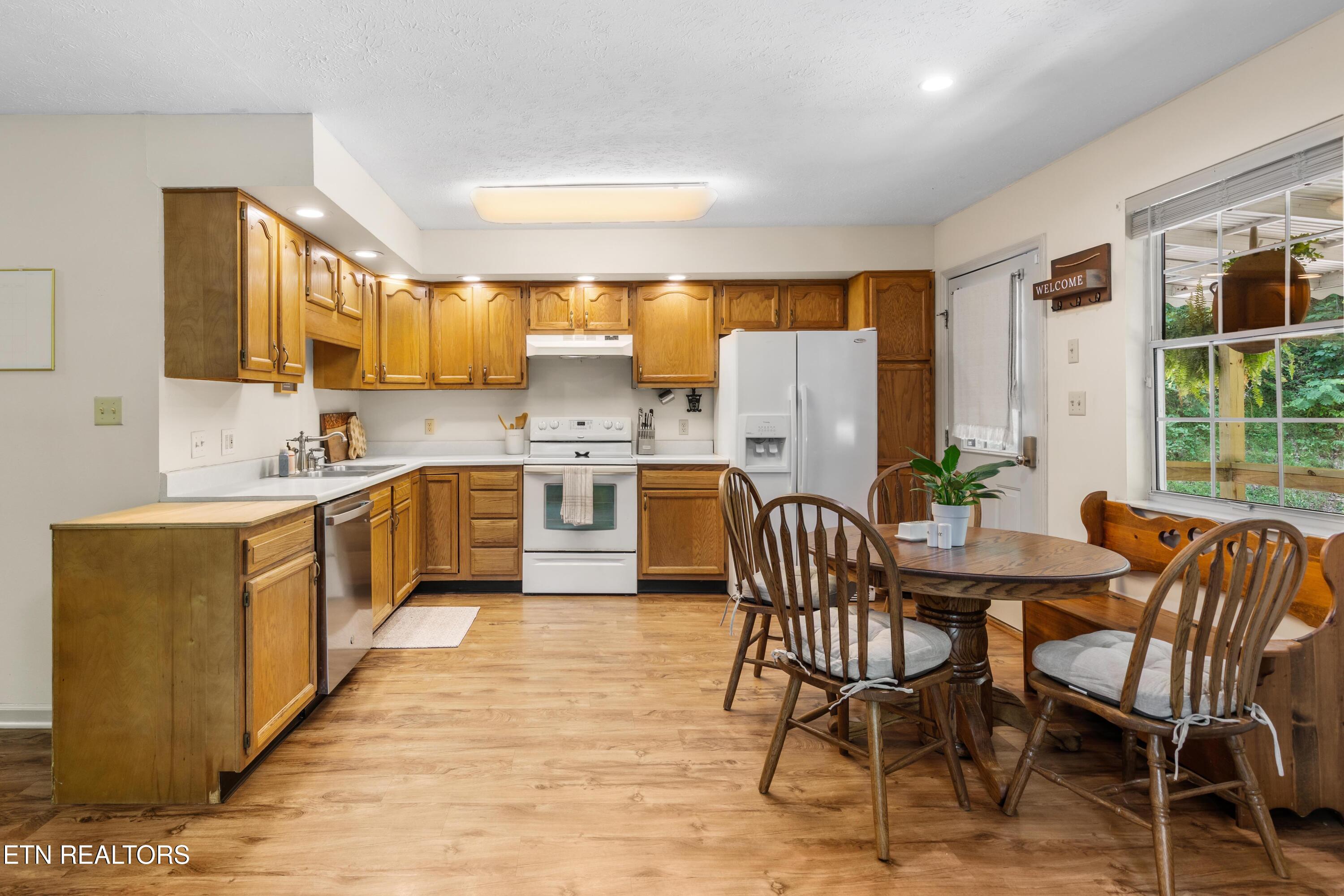 3714 Roberts Road Corryton TN 37721