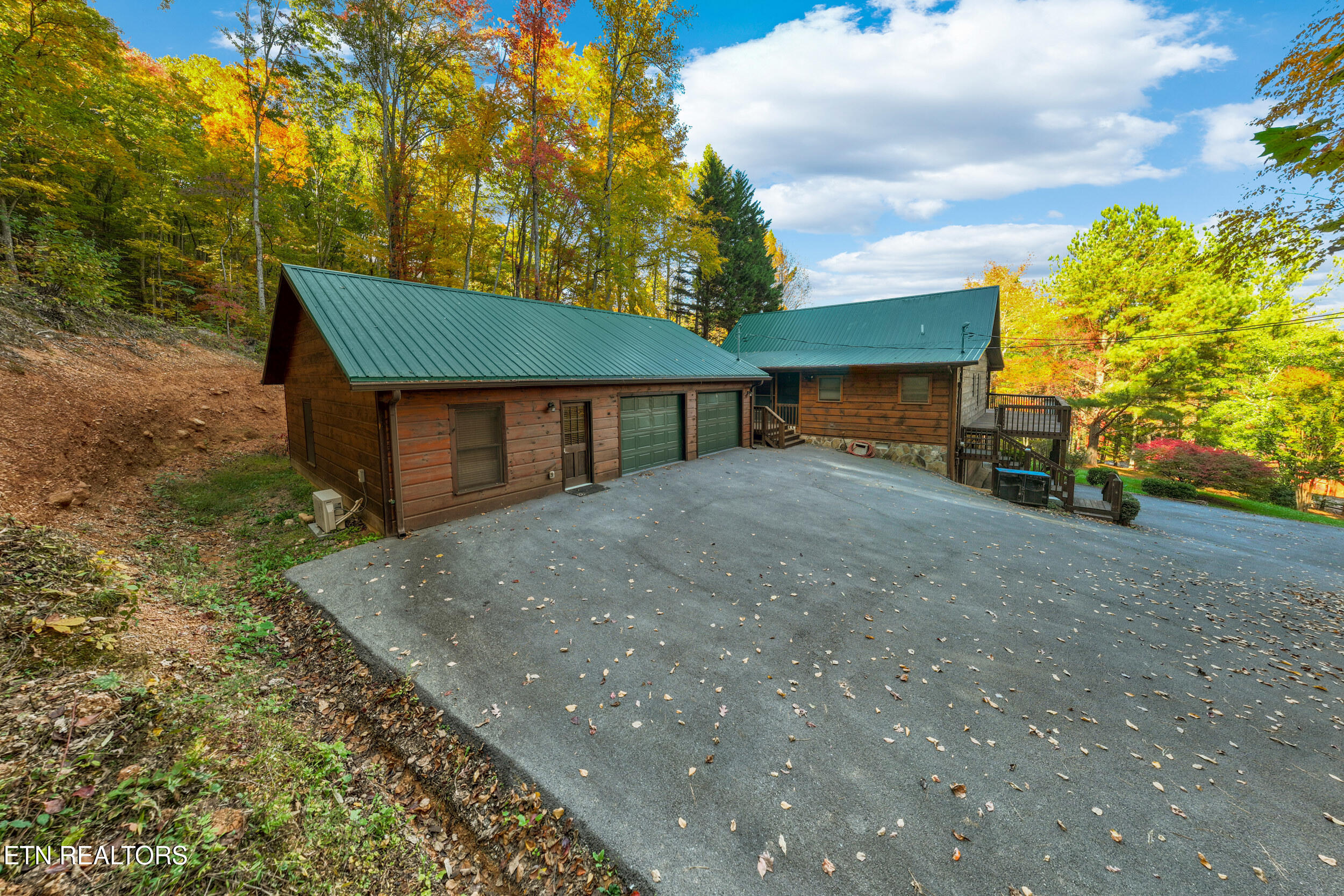 4094 Hickory Hollow Way Sevierville TN 37862