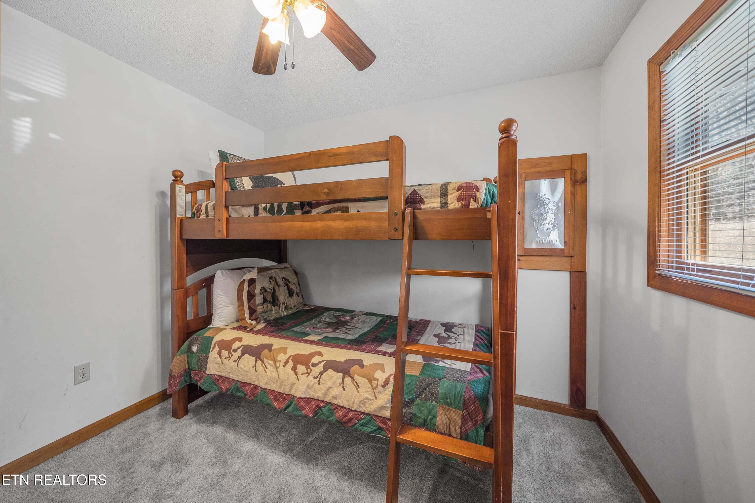 4094 Hickory Hollow Way Sevierville TN 37862