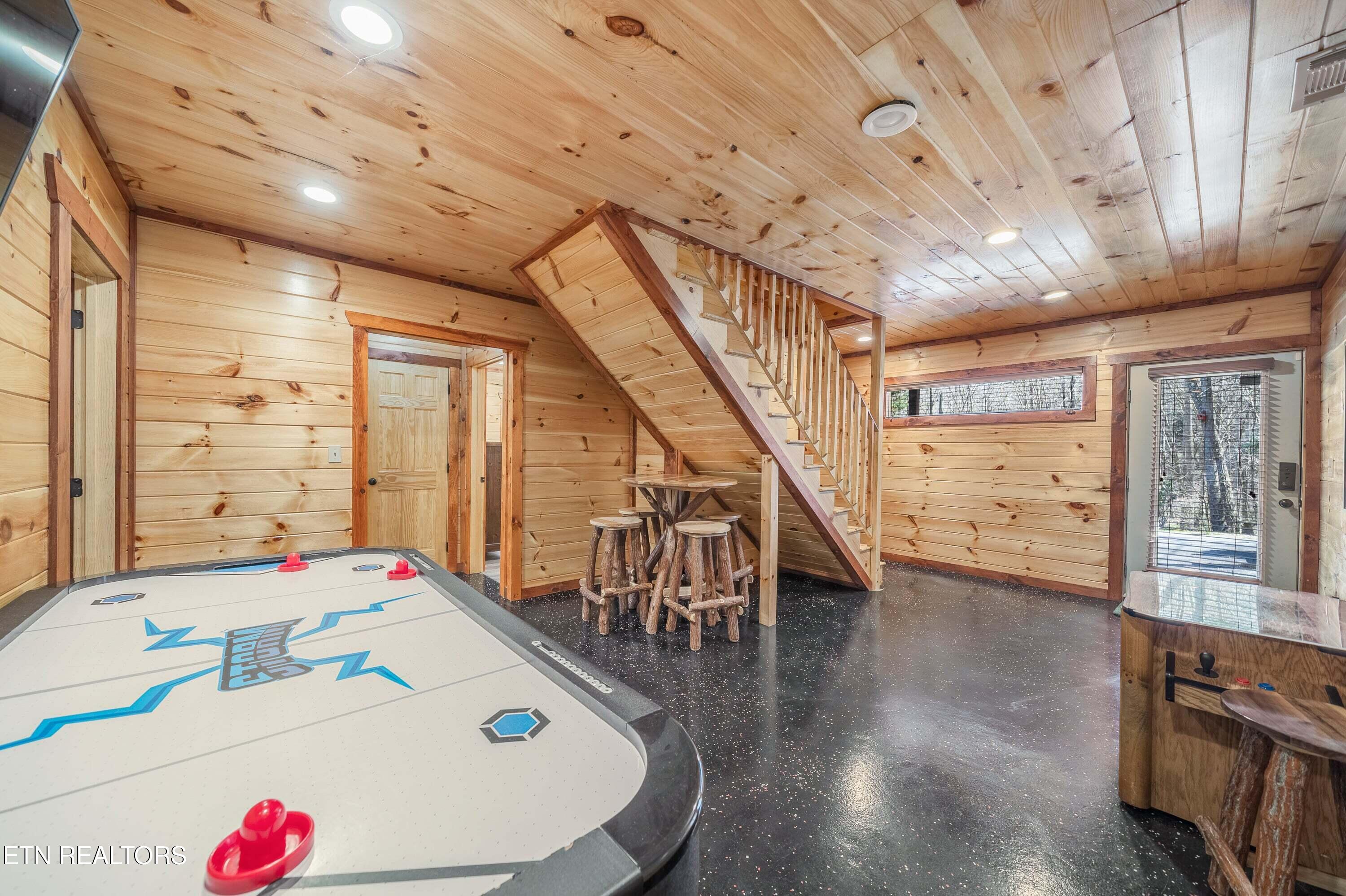 4094 Hickory Hollow Way Sevierville TN 37862