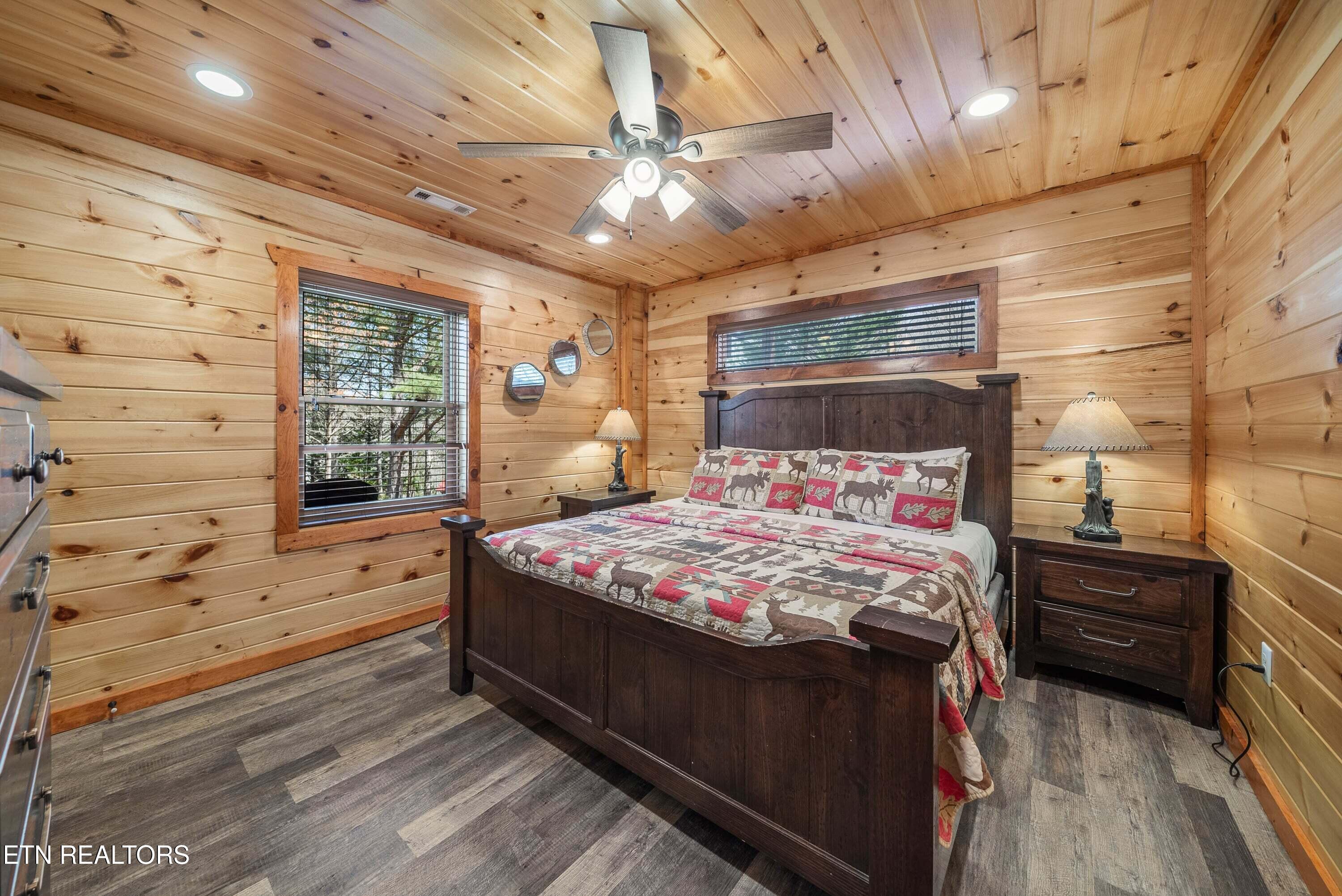 4094 Hickory Hollow Way Sevierville TN 37862