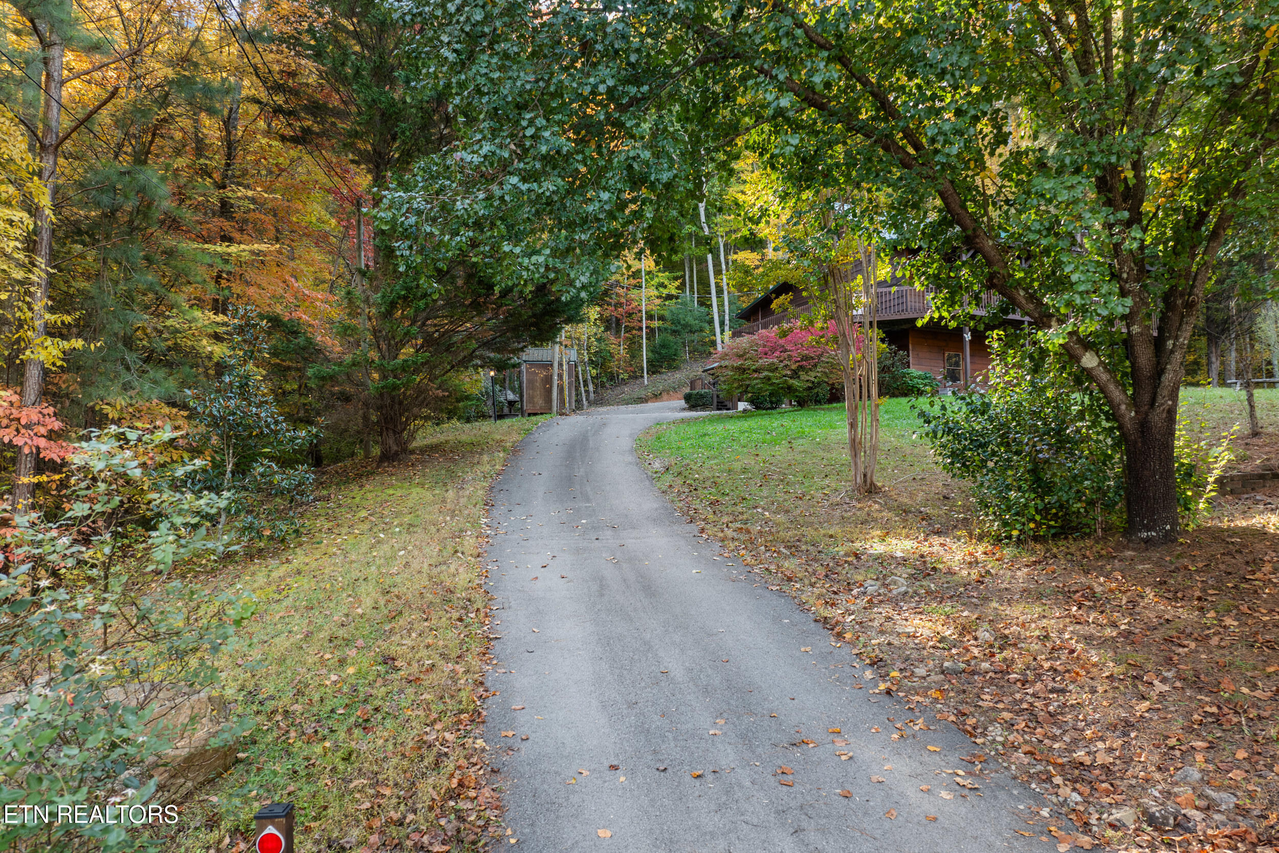 4094 Hickory Hollow Way Sevierville TN 37862