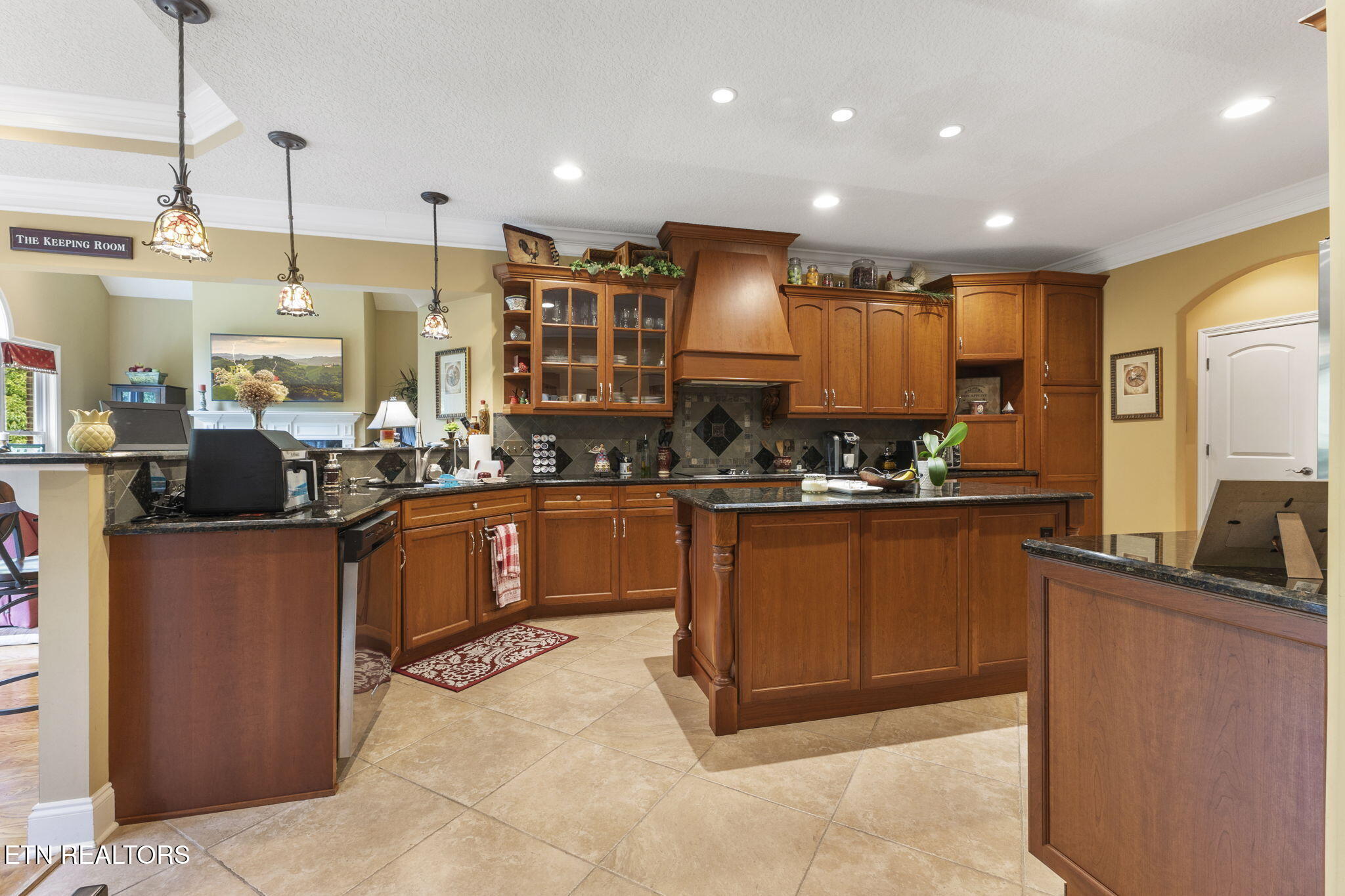 2016 Berrywood Drive Knoxville TN 37932