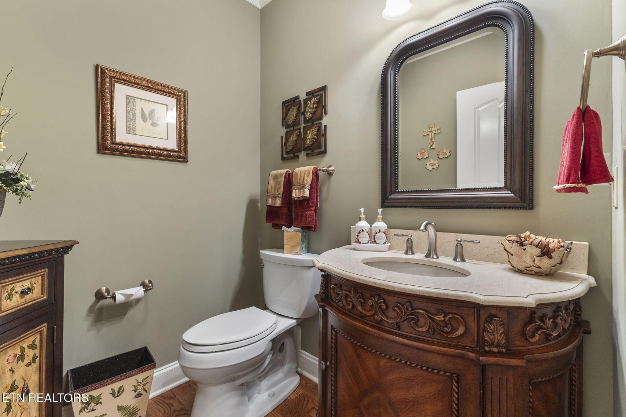 2016 Berrywood Drive Knoxville TN 37932