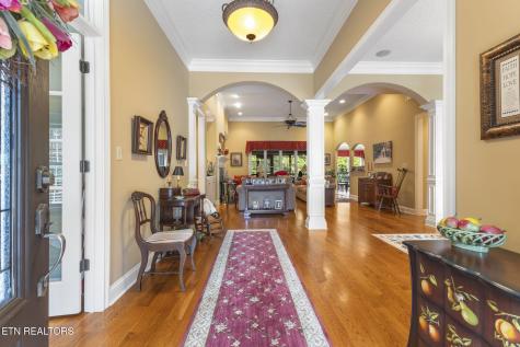 2016 Berrywood Drive Knoxville TN 37932