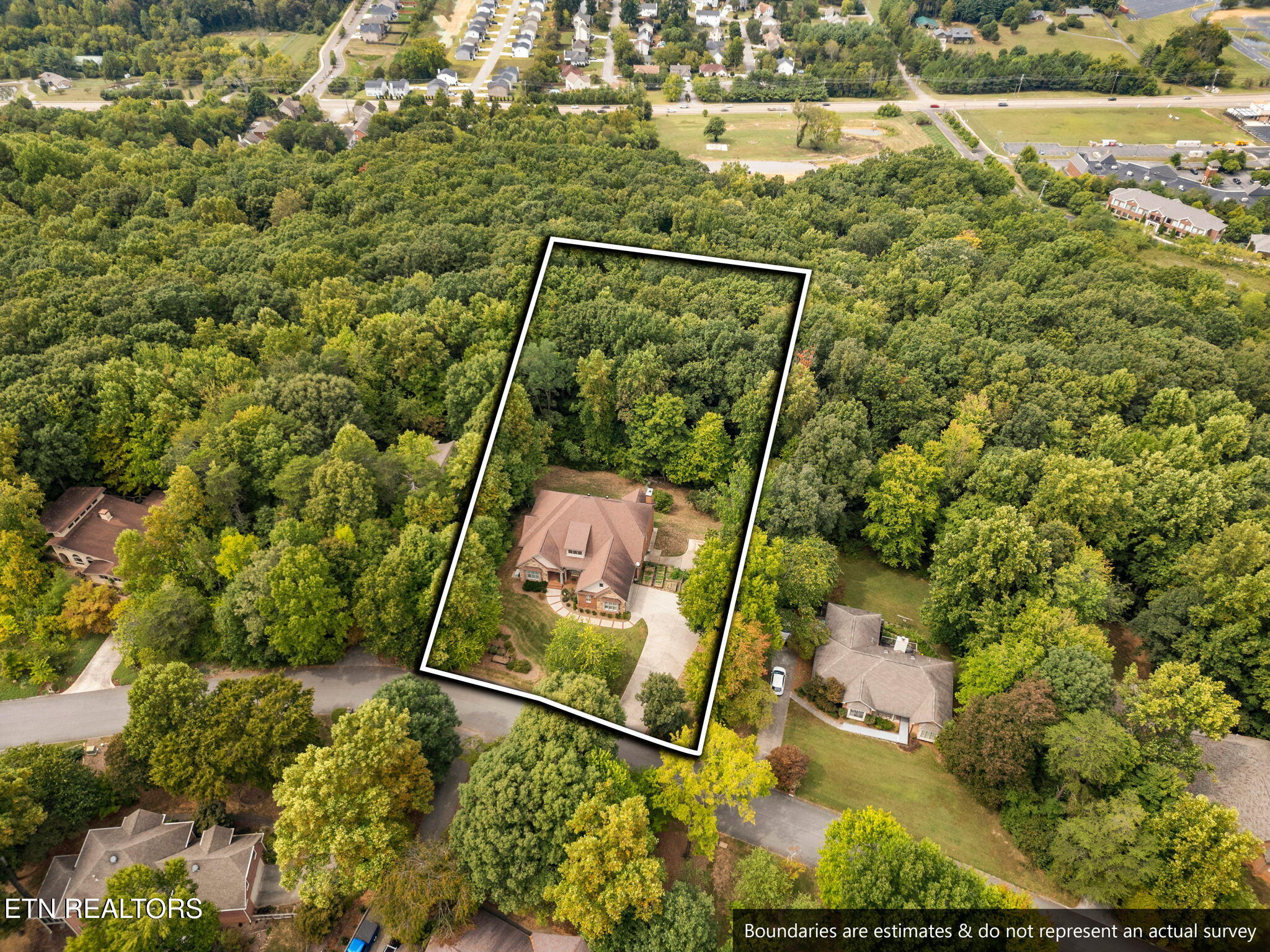 2016 Berrywood Drive Knoxville TN 37932