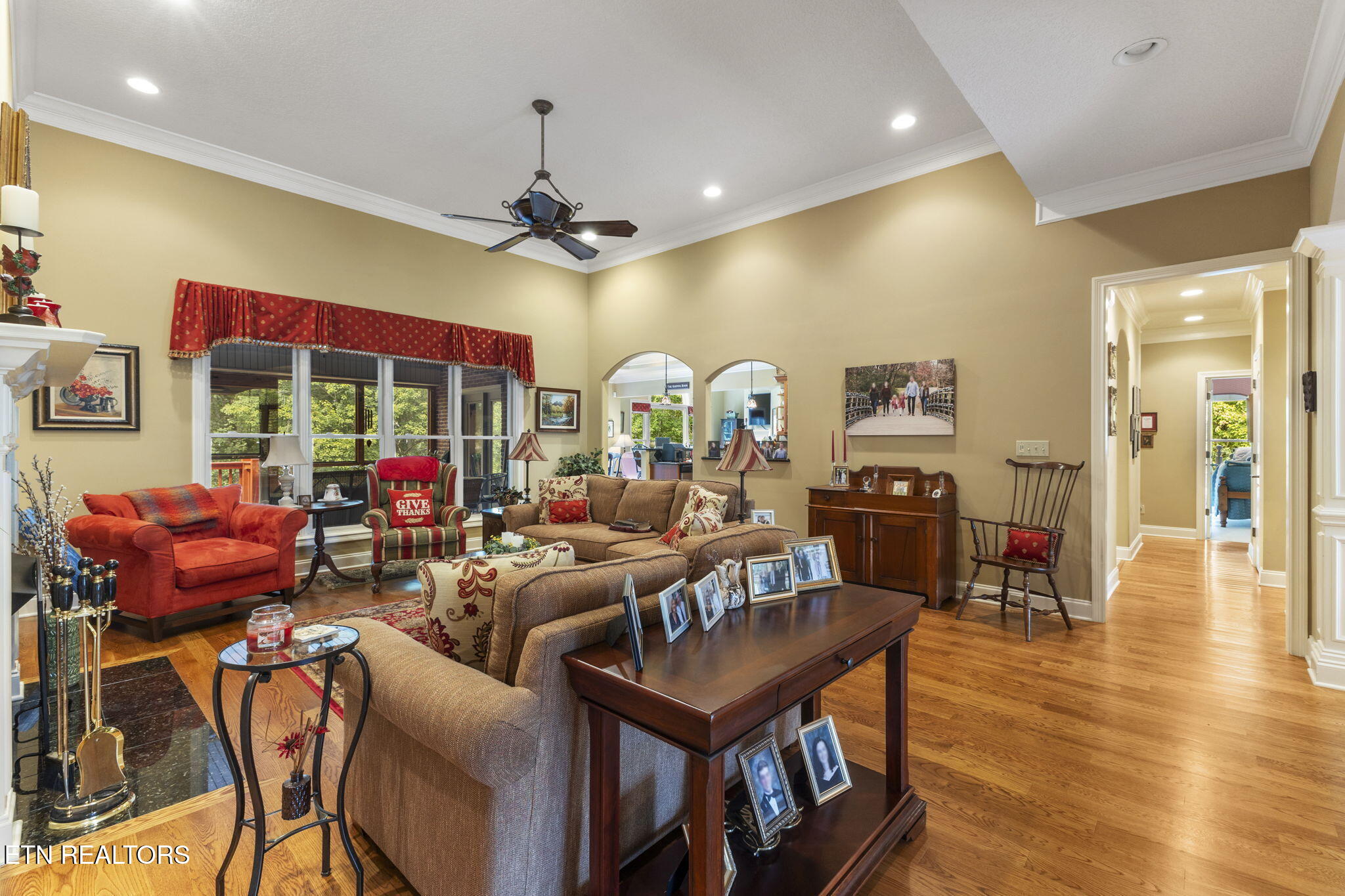 2016 Berrywood Drive Knoxville TN 37932