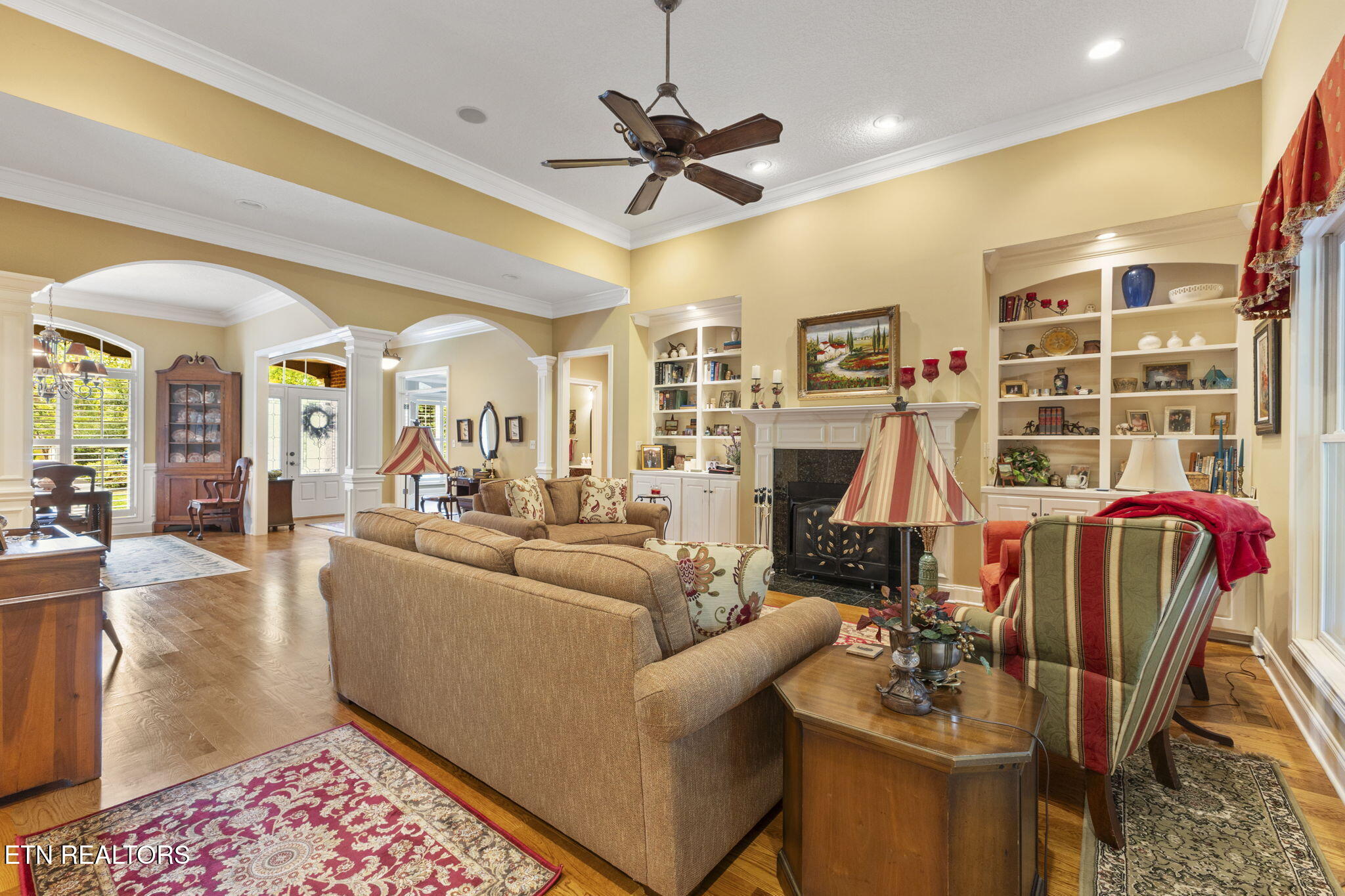 2016 Berrywood Drive Knoxville TN 37932