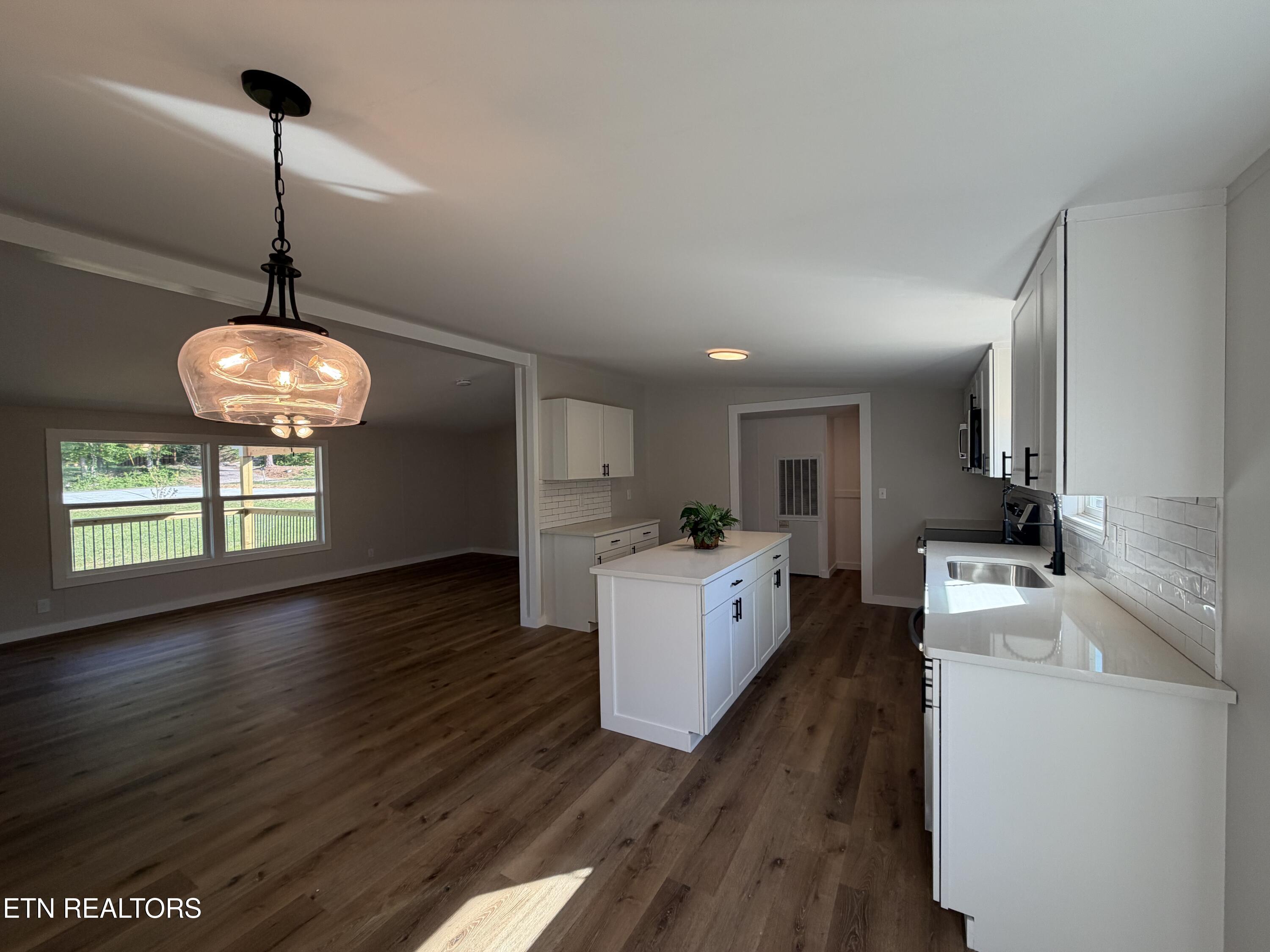 1312 W Beaver Creek Drive Powell TN 37849