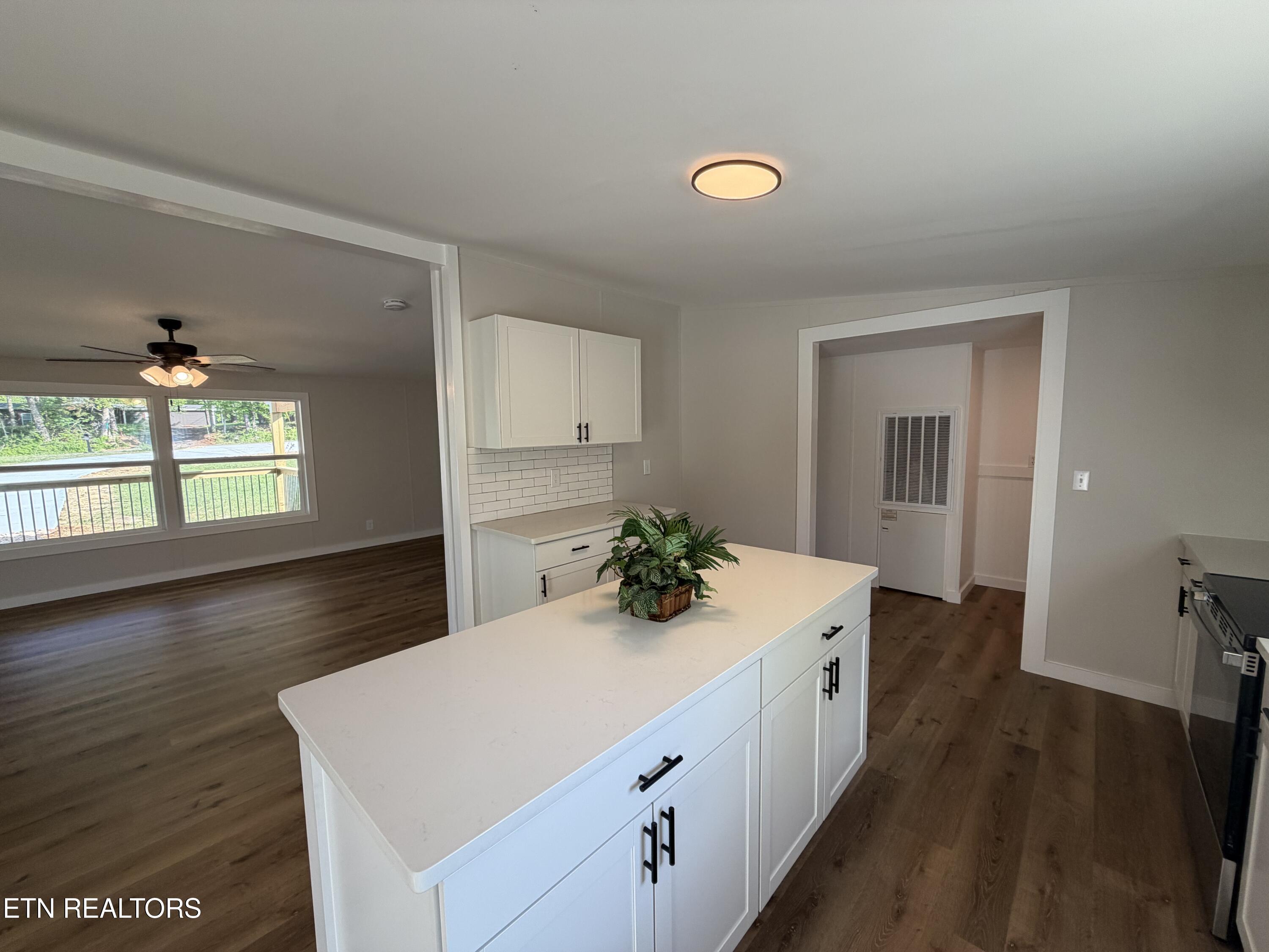 1312 W Beaver Creek Drive Powell TN 37849