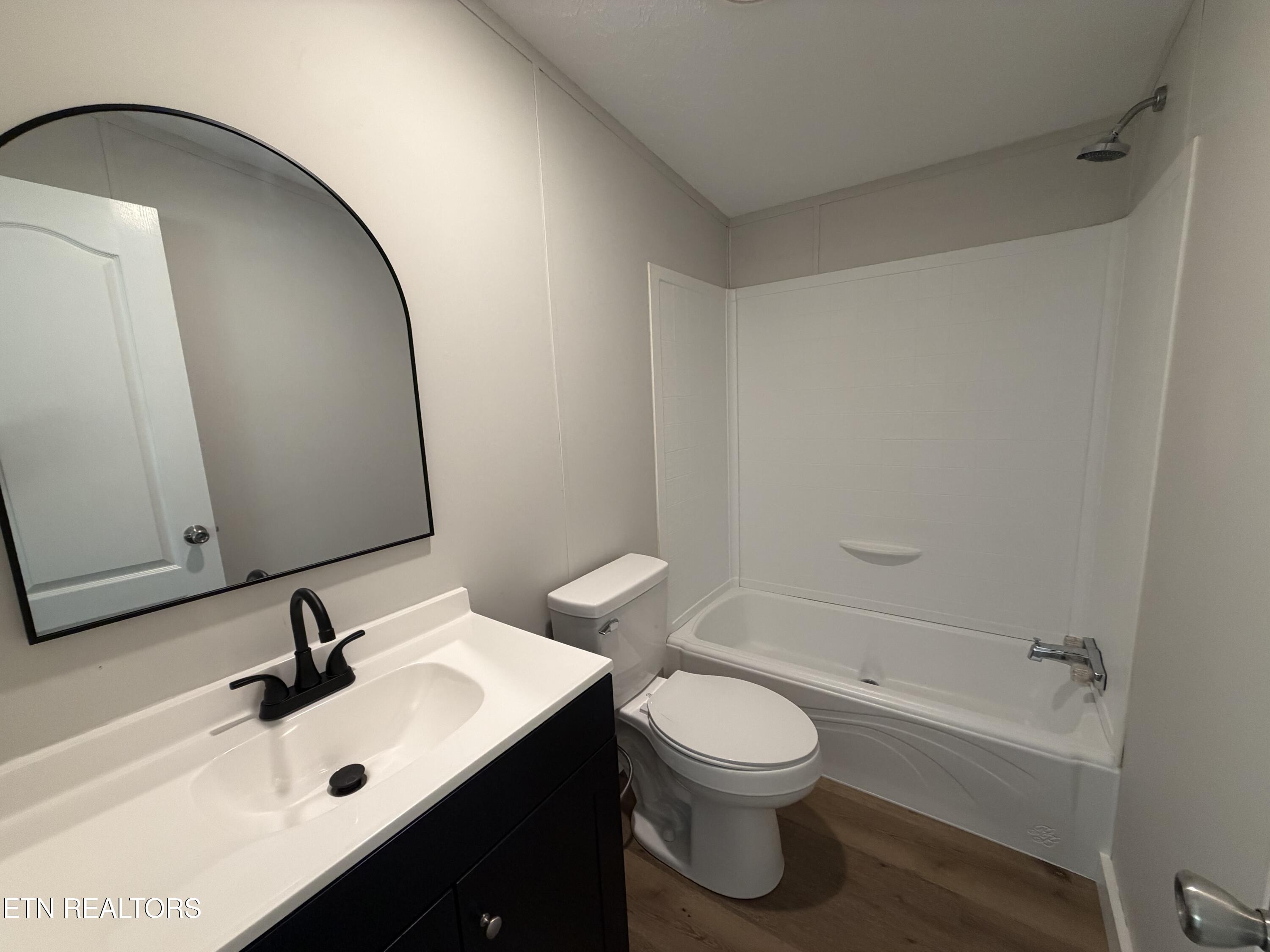 1312 W Beaver Creek Drive Powell TN 37849