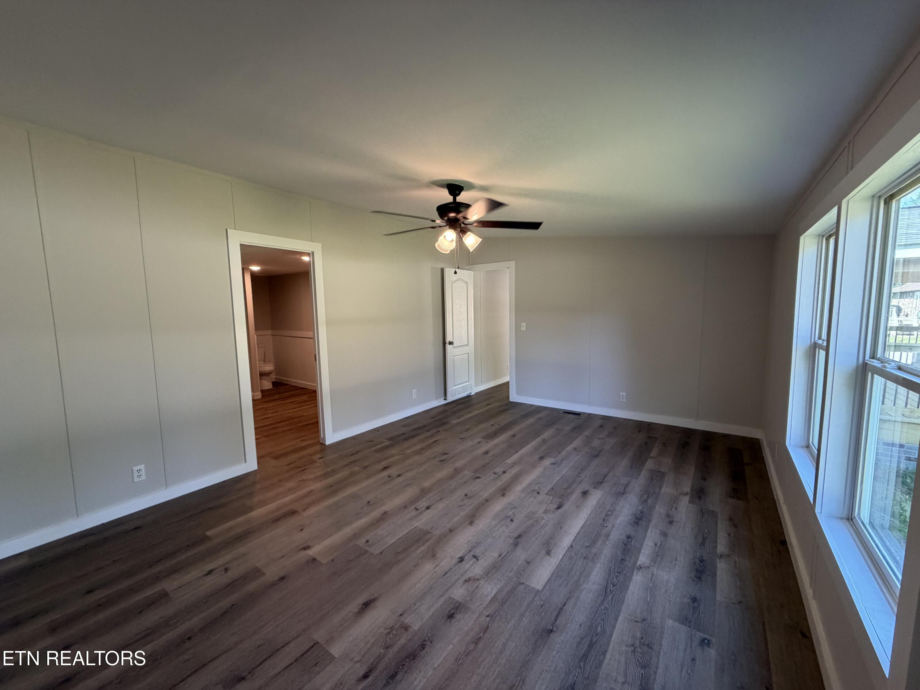 1312 W Beaver Creek Drive Powell TN 37849