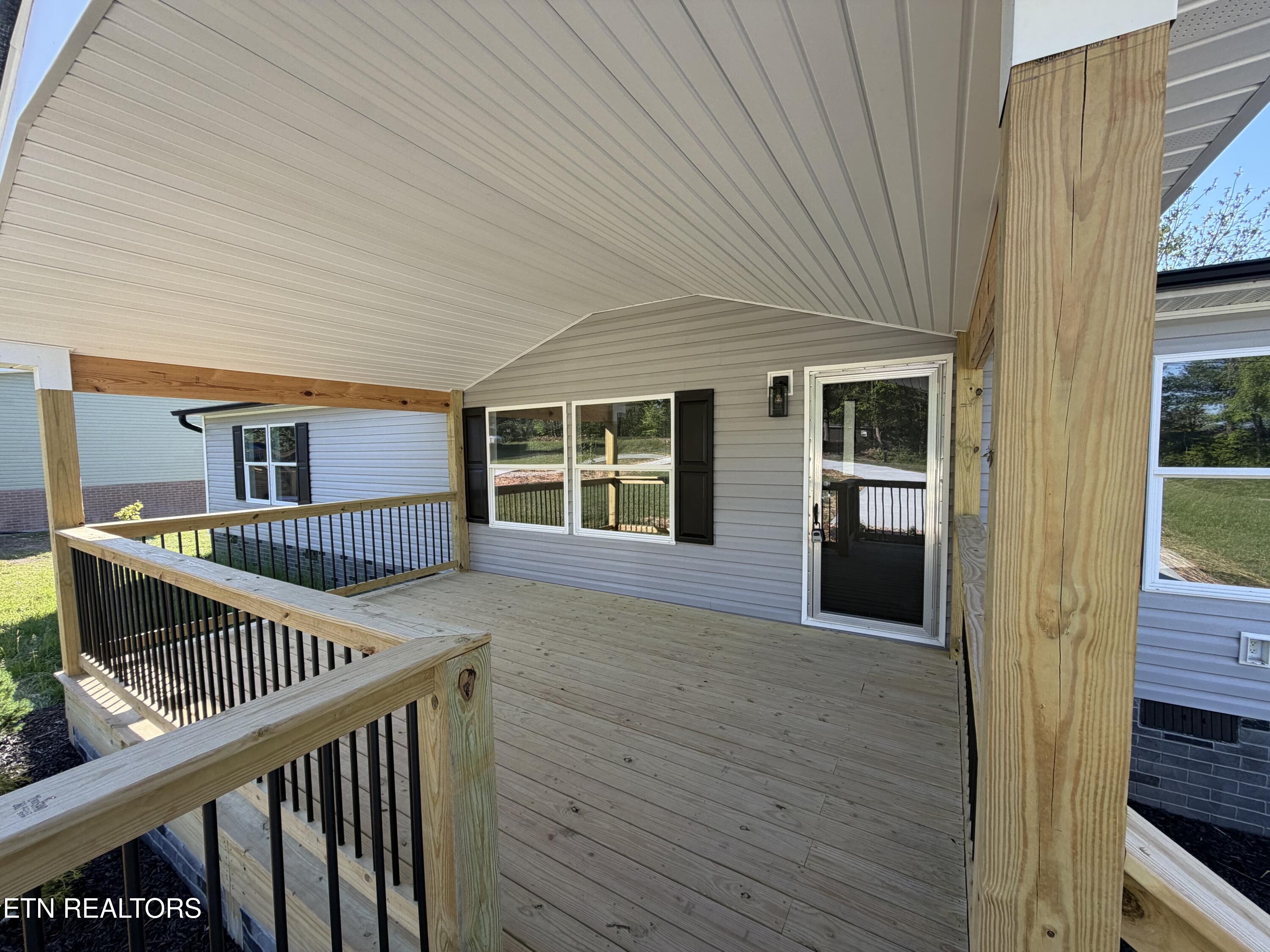 1312 W Beaver Creek Drive Powell TN 37849