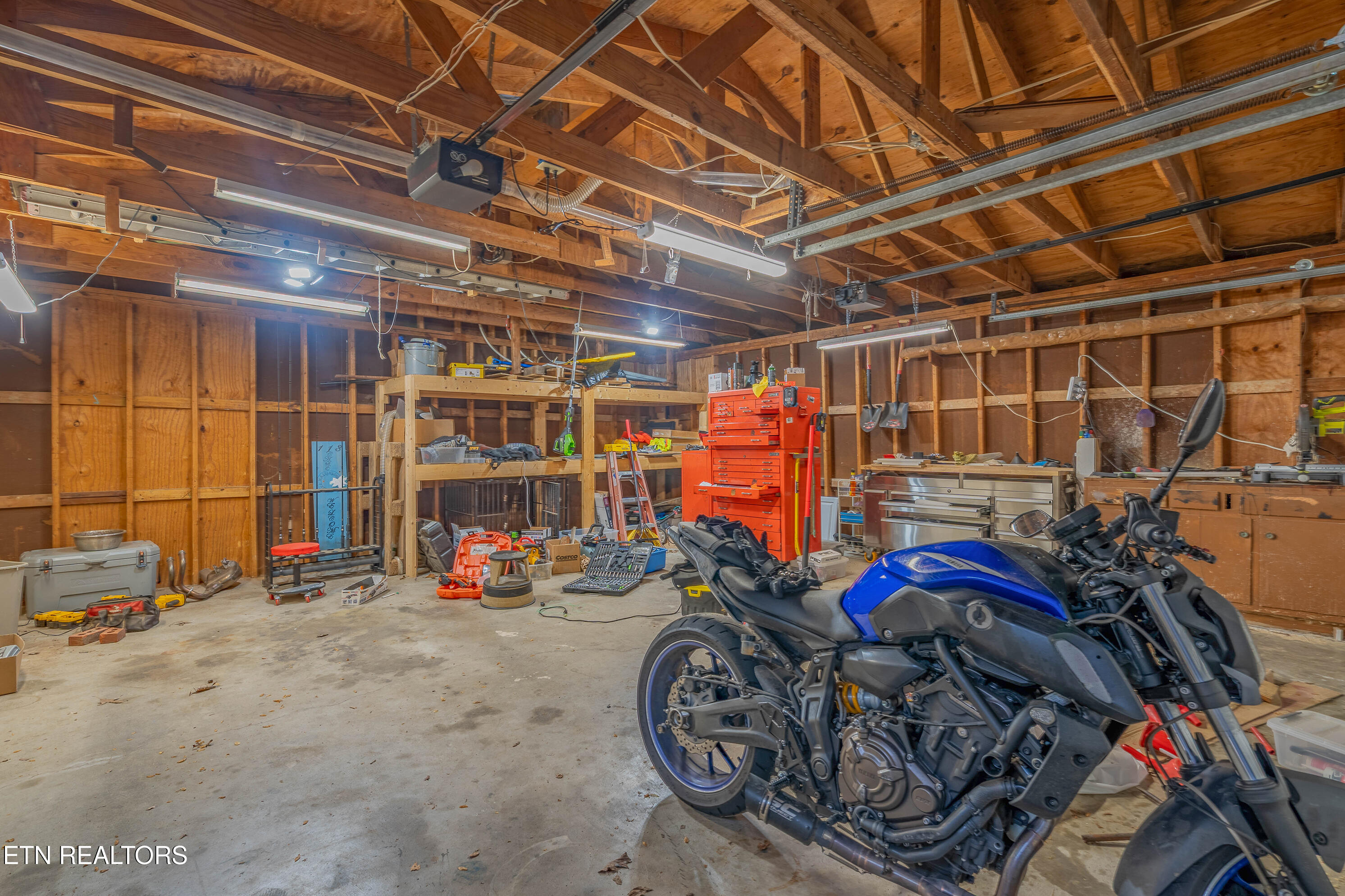 102 Ithaca Lane Oak Ridge TN 37830