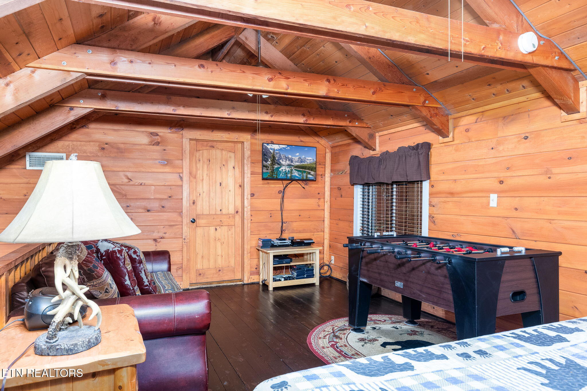 2653 Black Walnut Flats Road Pigeon Forge TN 37862