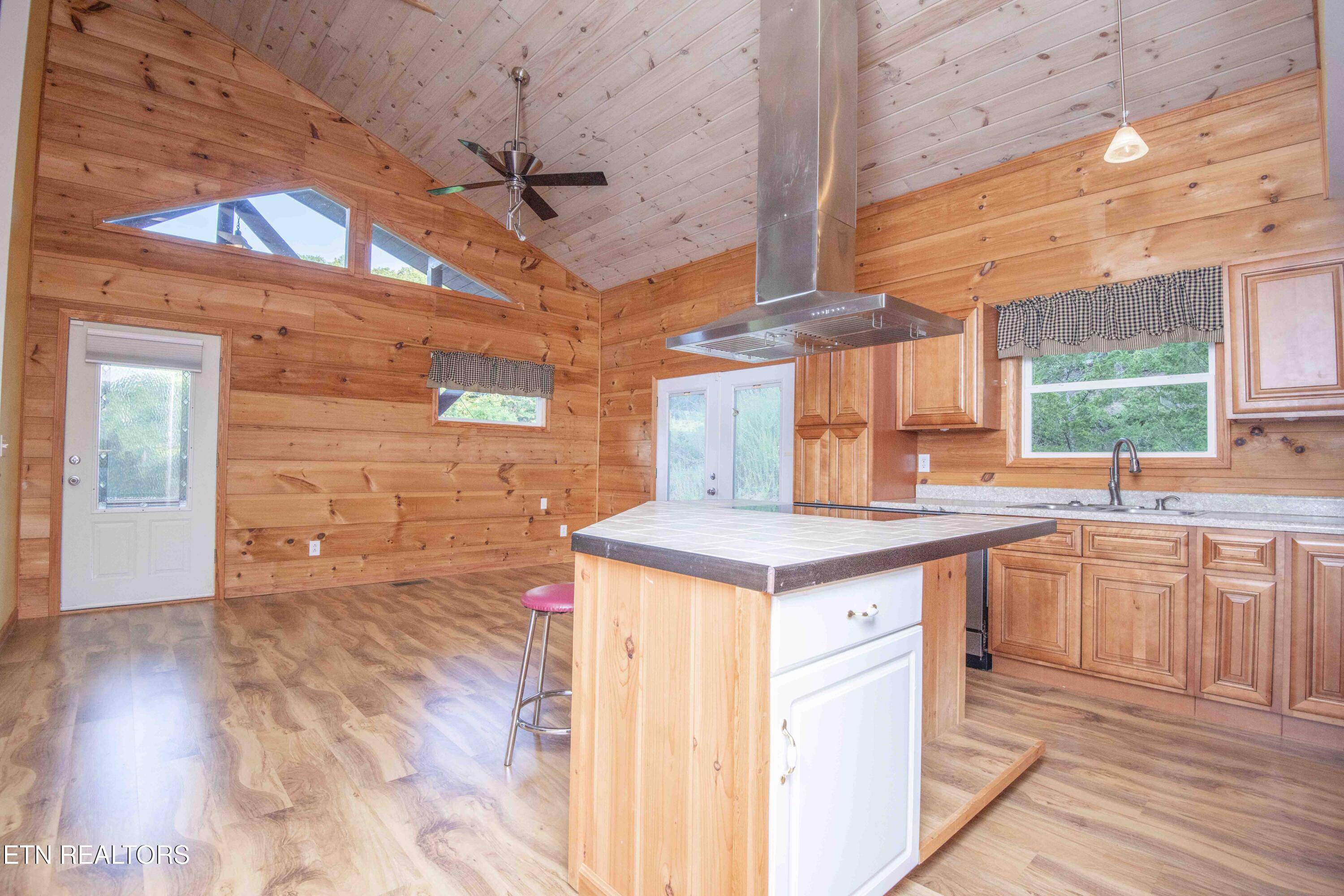 514 Indian Gap Road Sevierville TN 37862
