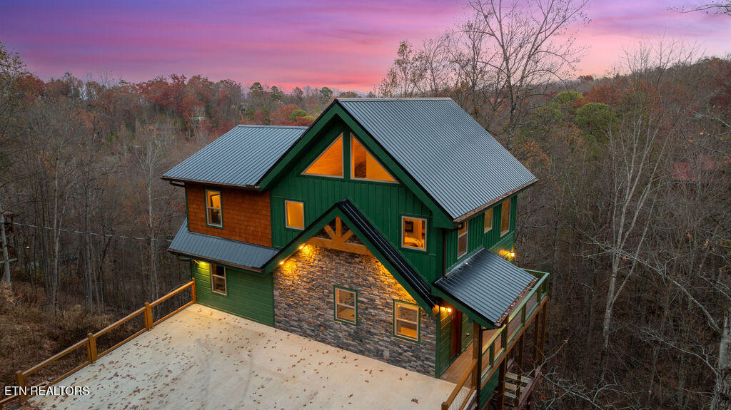 1857 Beach Front Drive Sevierville TN 37876