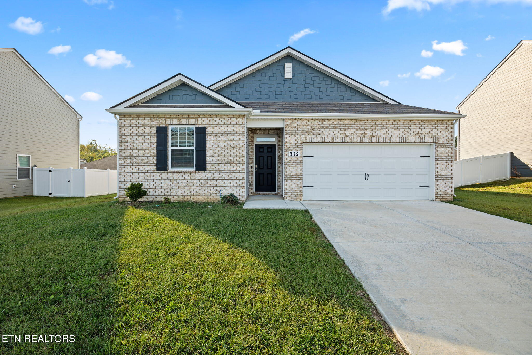 312 Oliver Way Baxter TN 38544