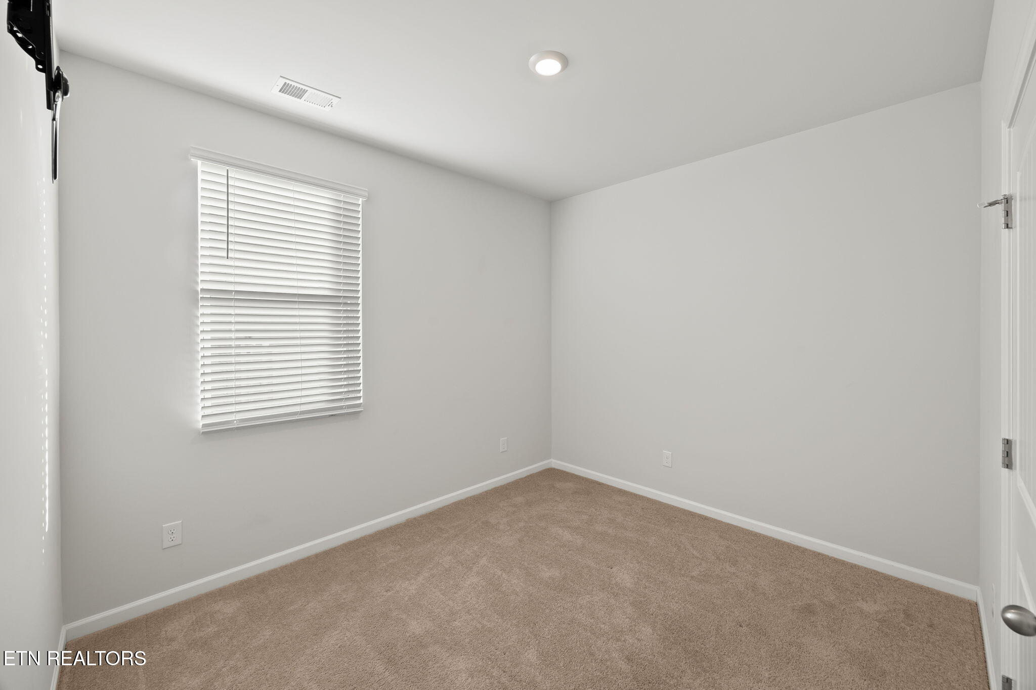 312 Oliver Way Baxter TN 38544
