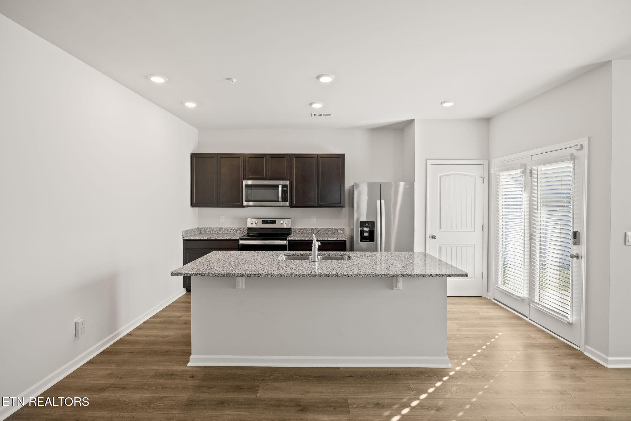 312 Oliver Way Baxter TN 38544