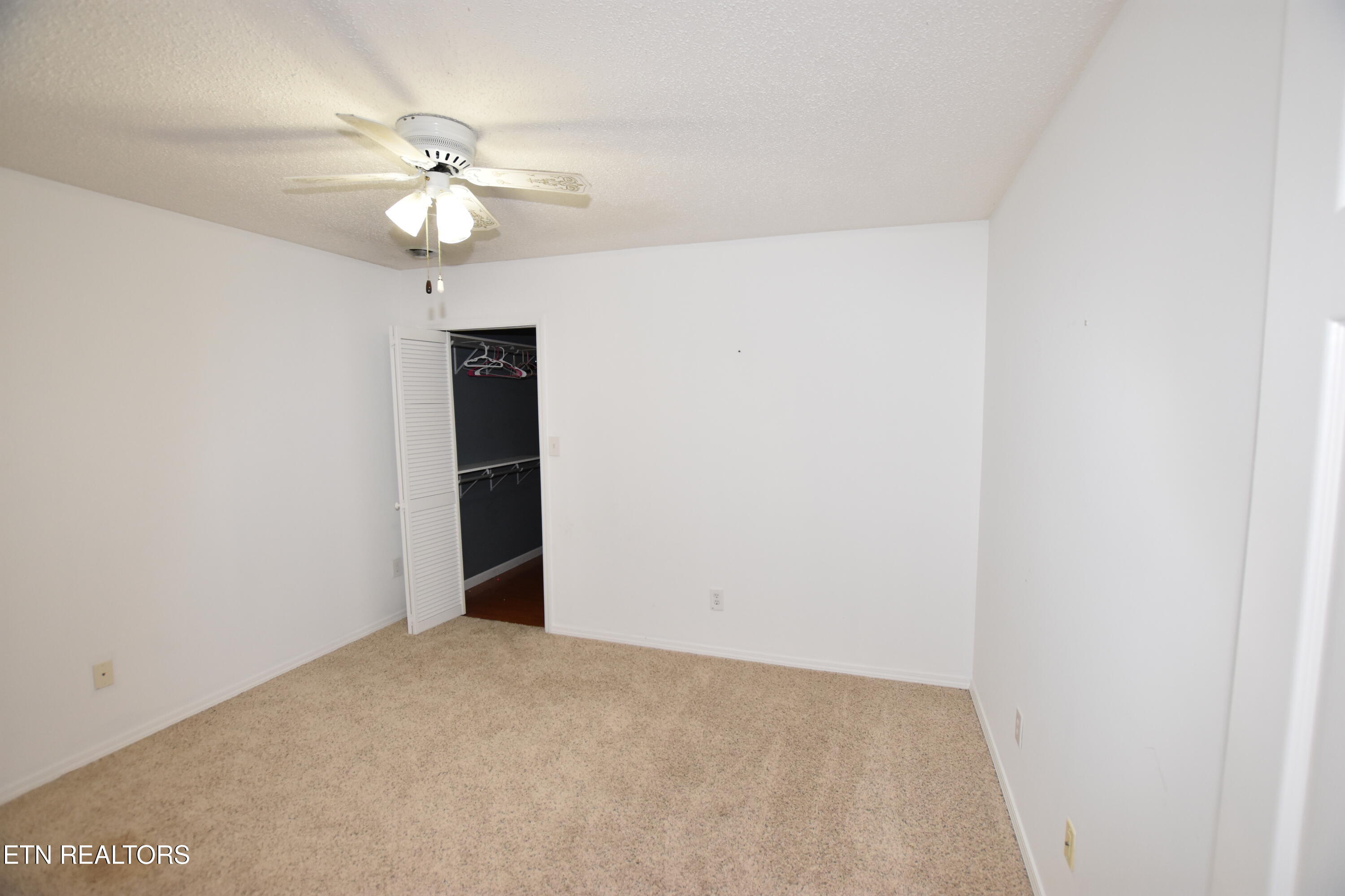 1114 Firethorne Way Knoxville TN 37923