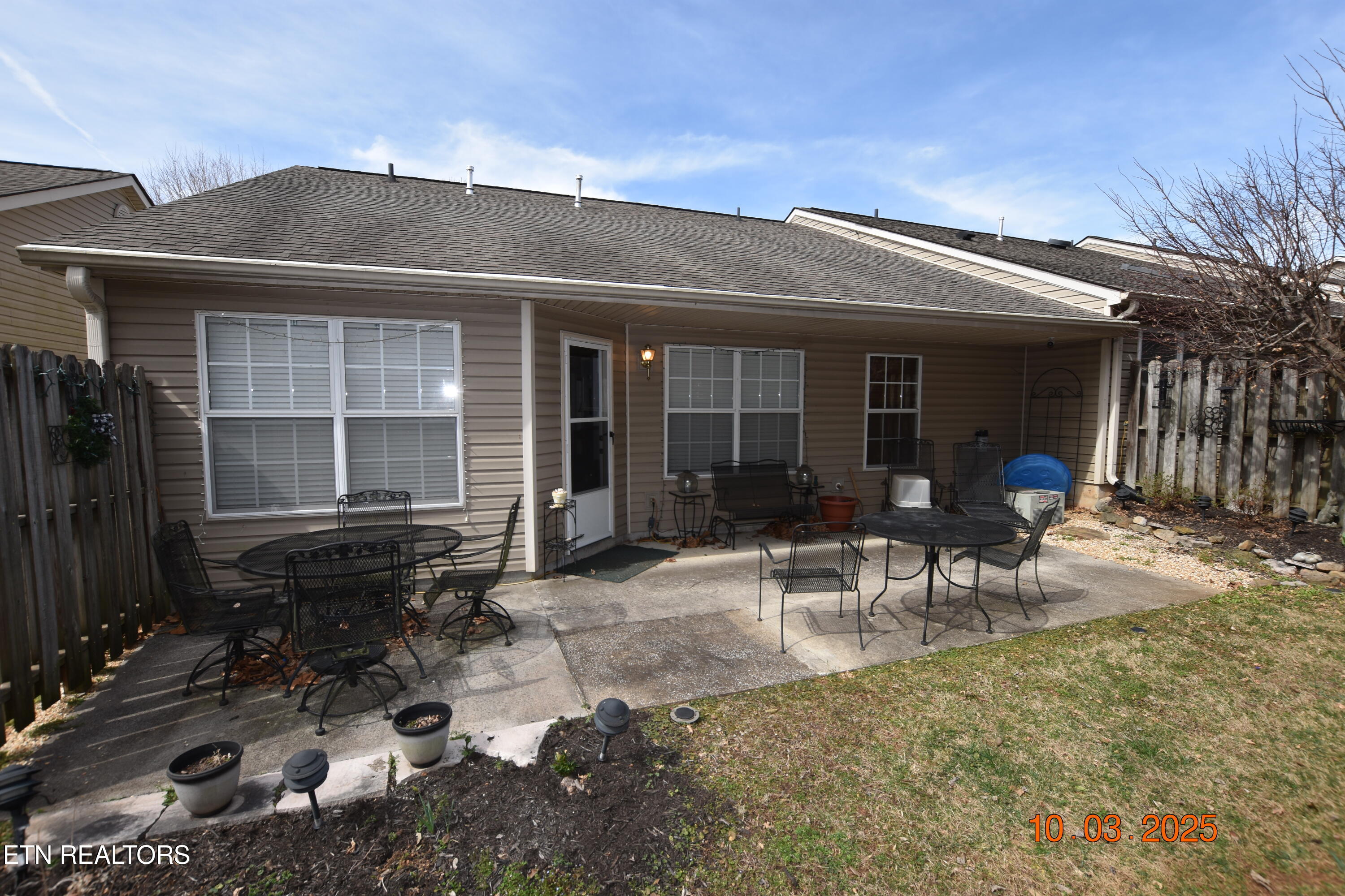 1114 Firethorne Way Knoxville TN 37923