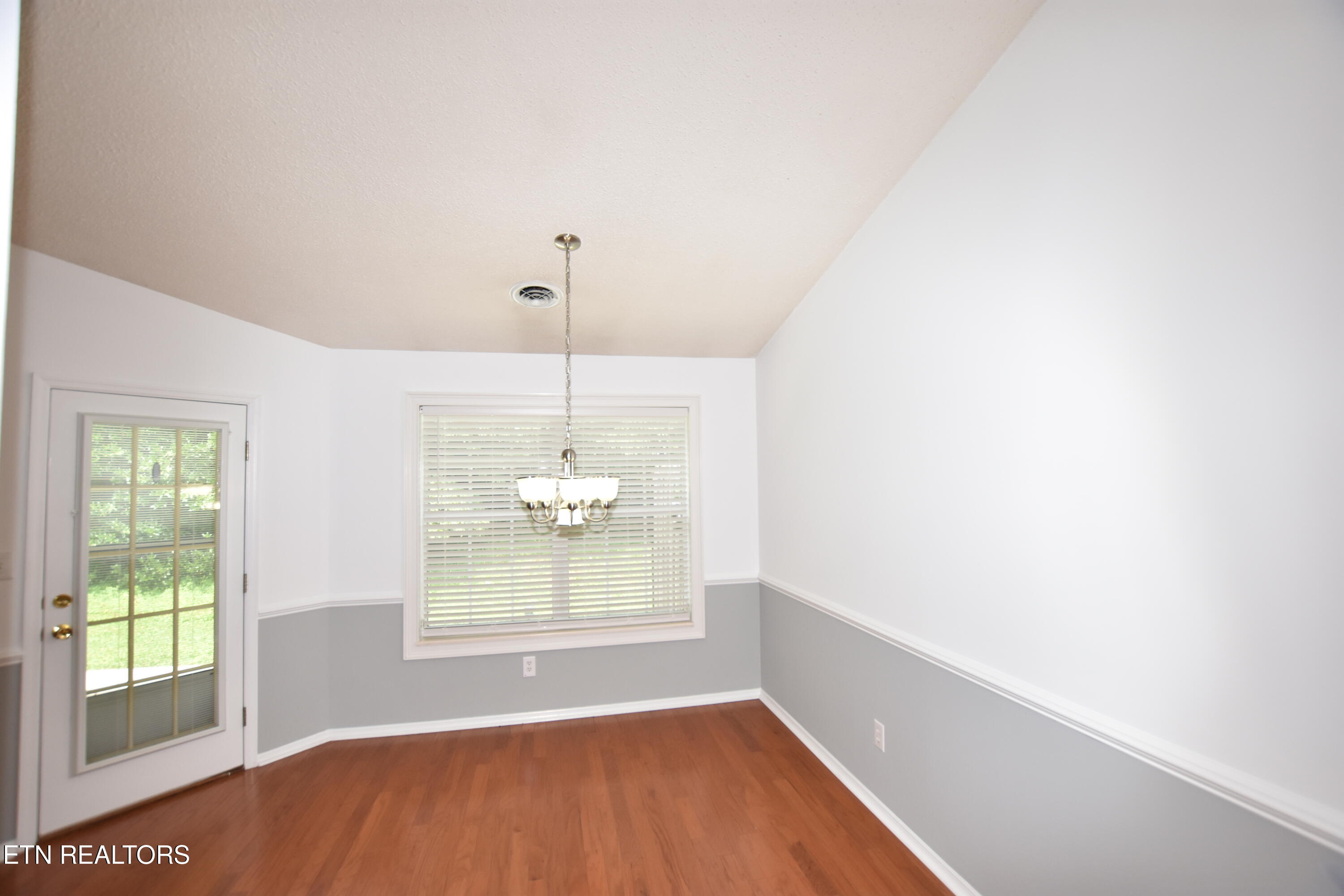 1114 Firethorne Way Knoxville TN 37923