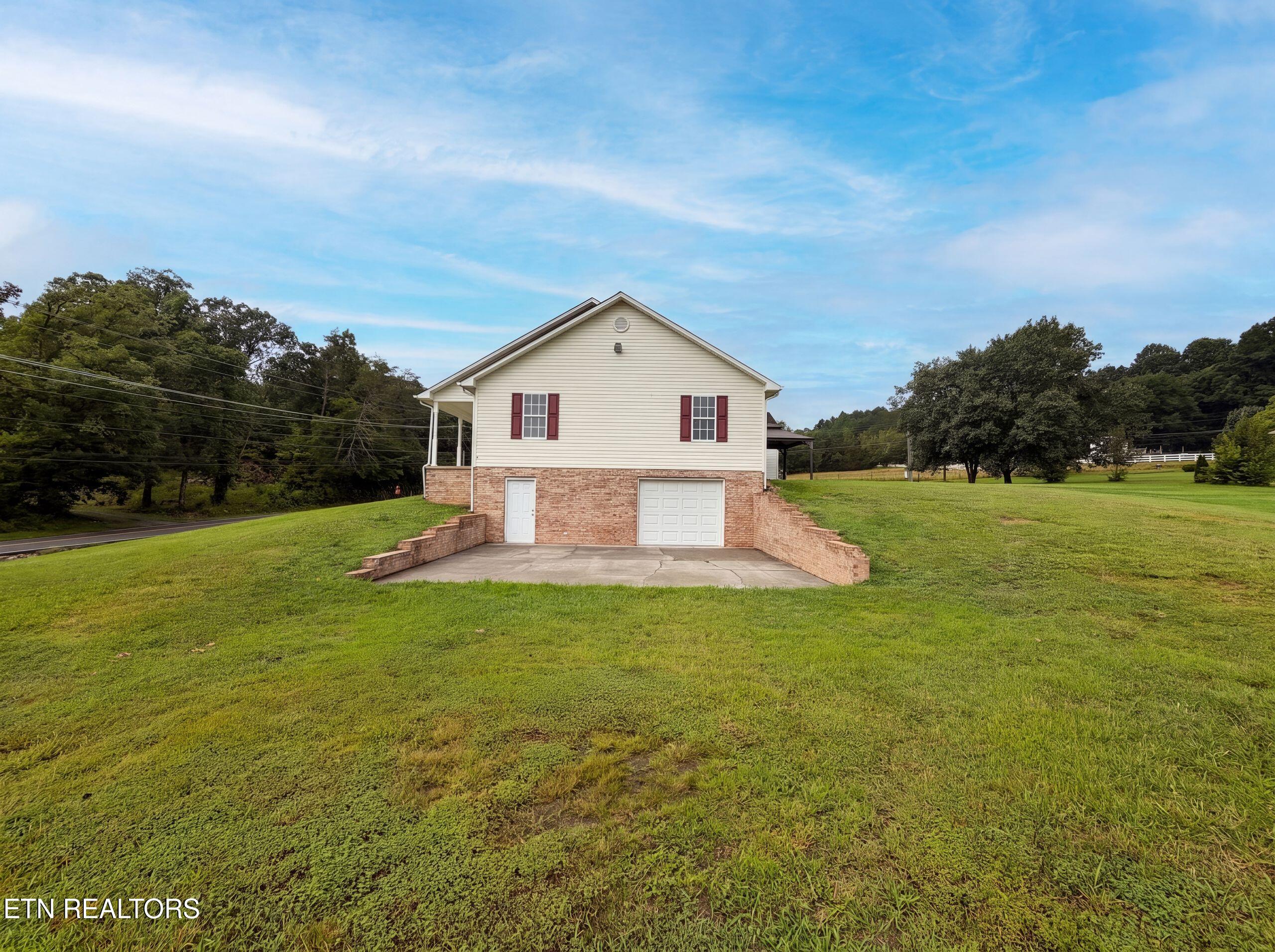 3146 Lora Drive Maryville TN 37803